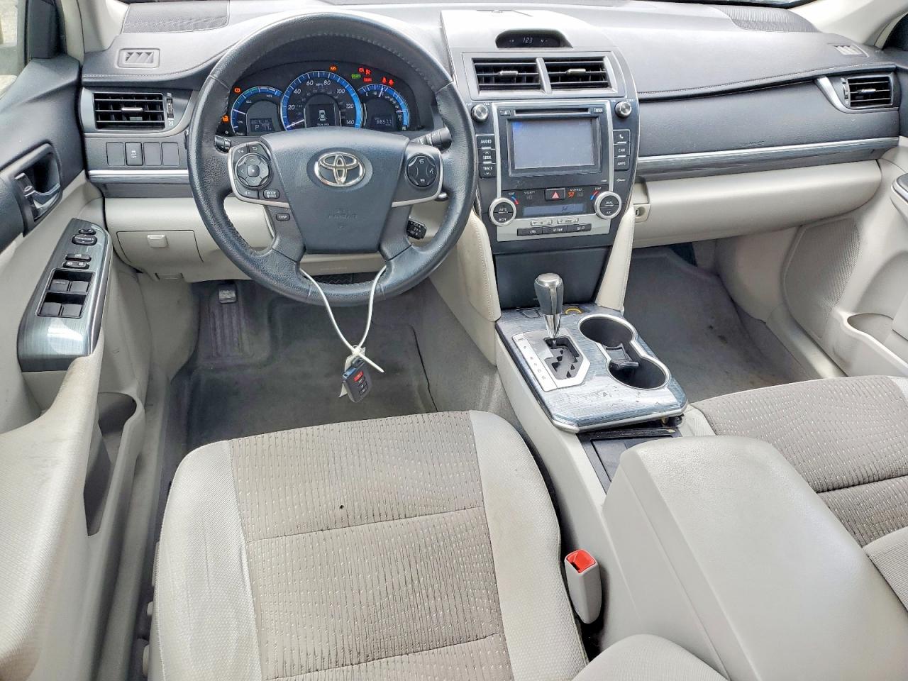 Toyota Camry Xle