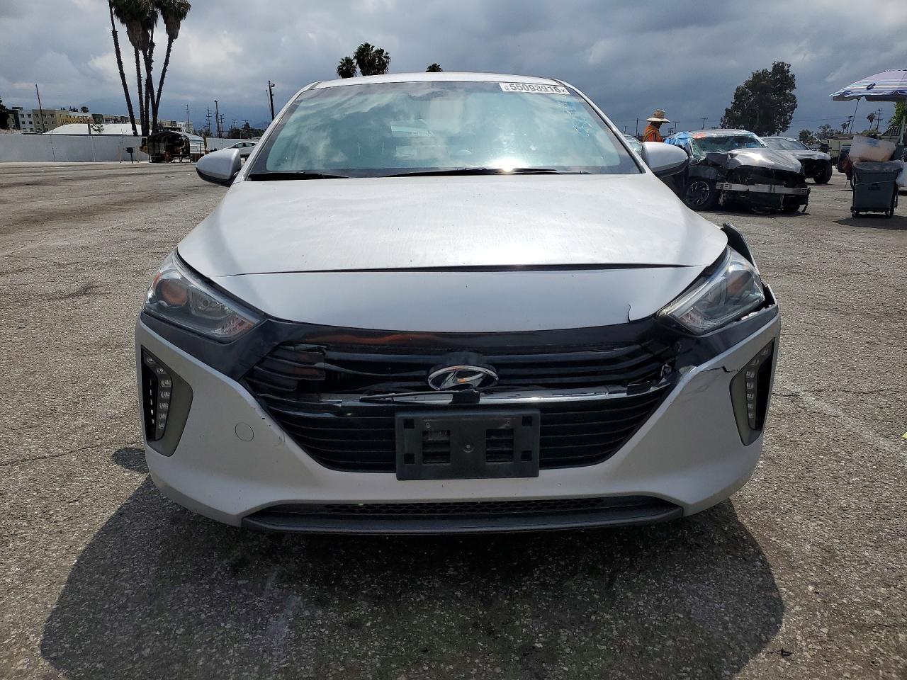 Hyundai Ioniq Sel
