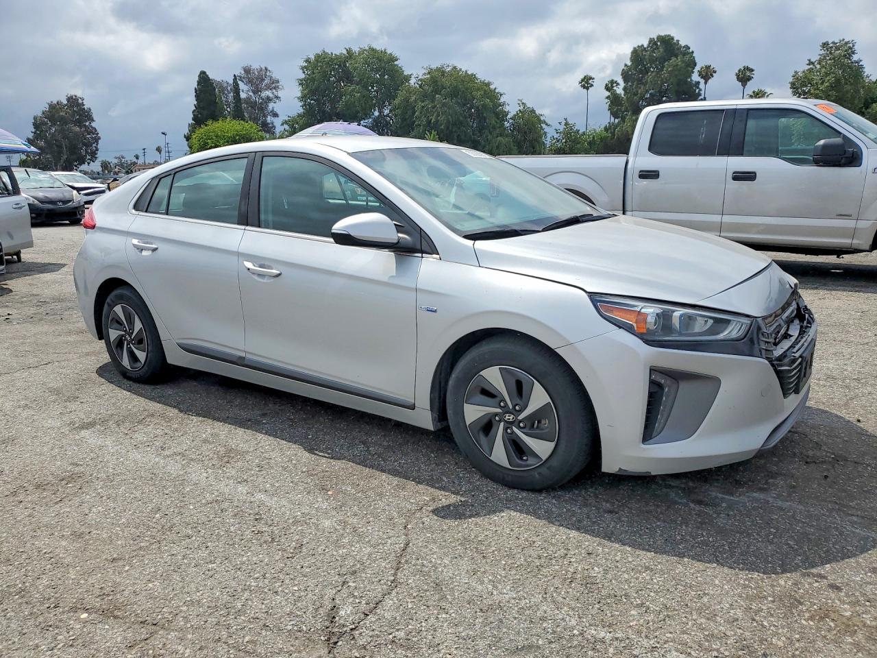 Hyundai Ioniq Sel