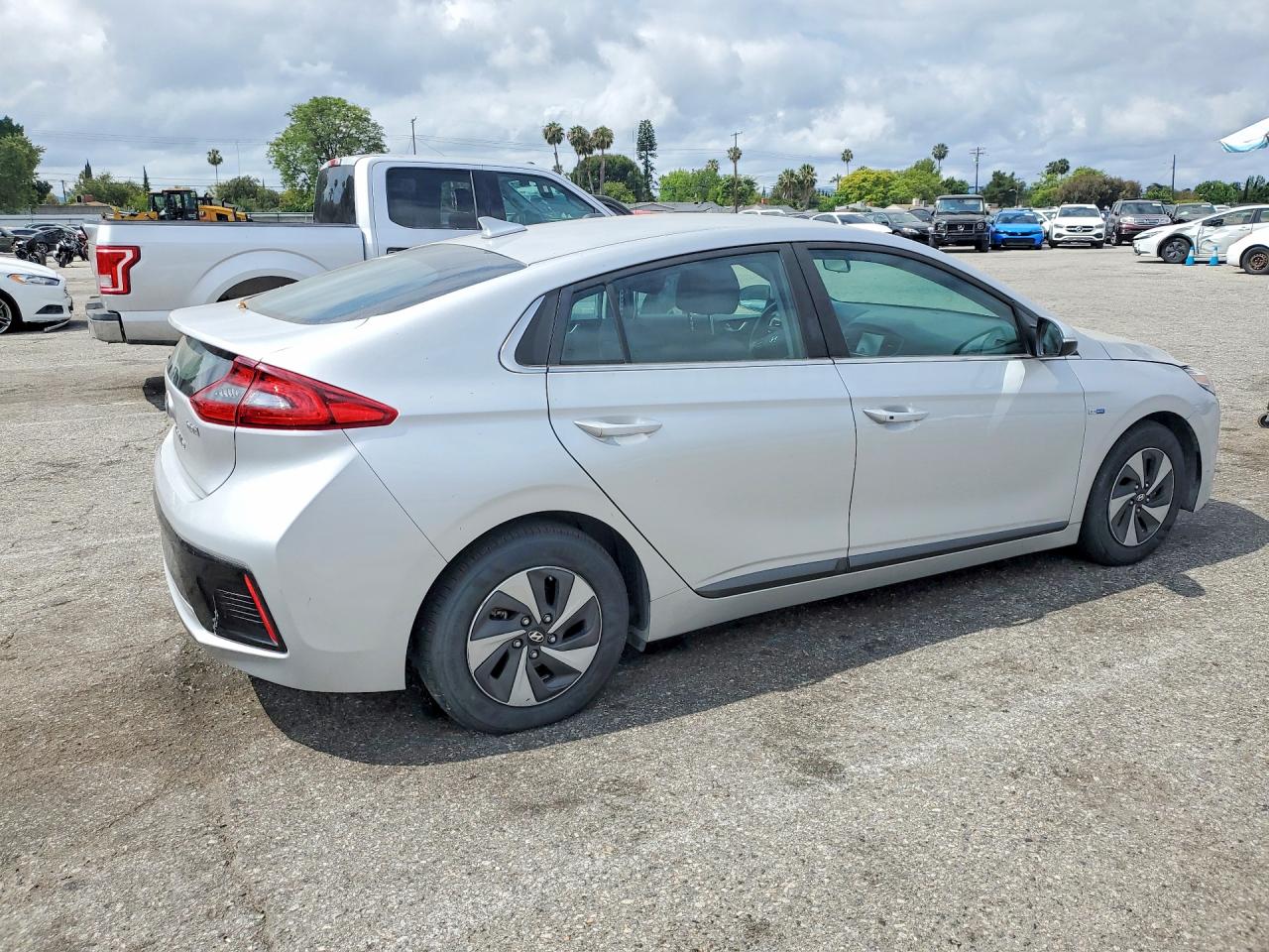 Hyundai Ioniq Sel