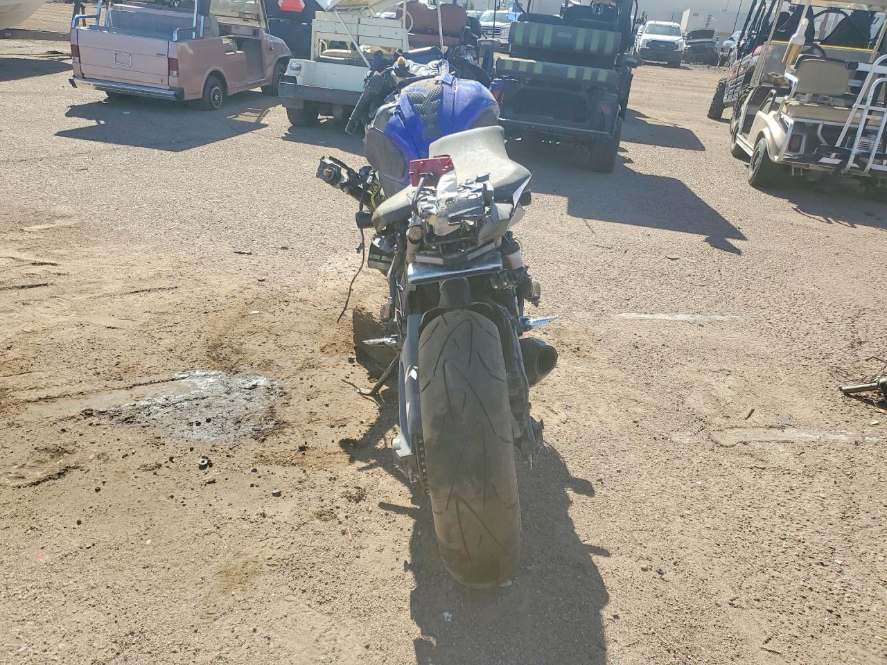 Yamaha Yzfr7