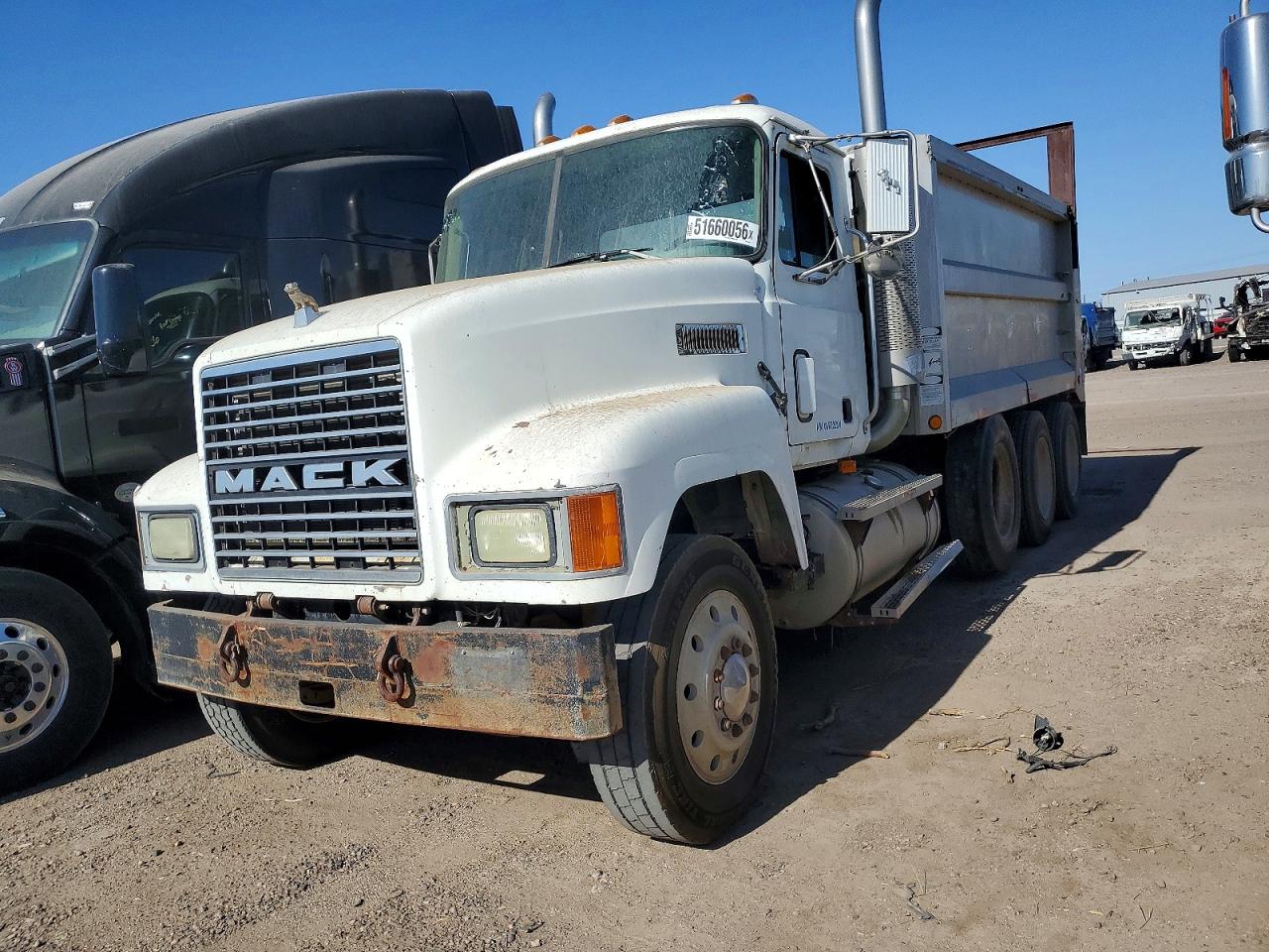 Mack 600