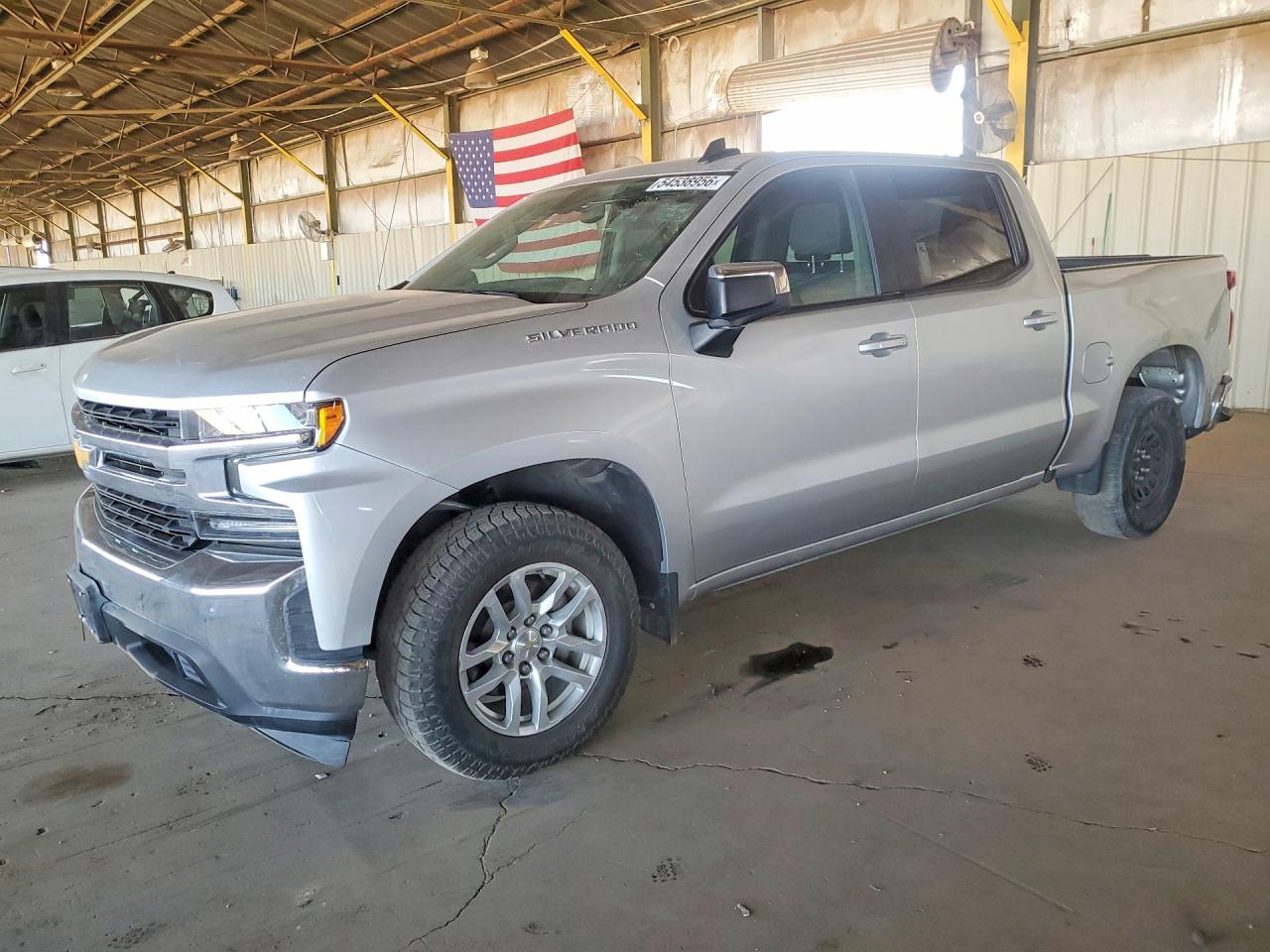 Salvage Chevrolet Silverado Image