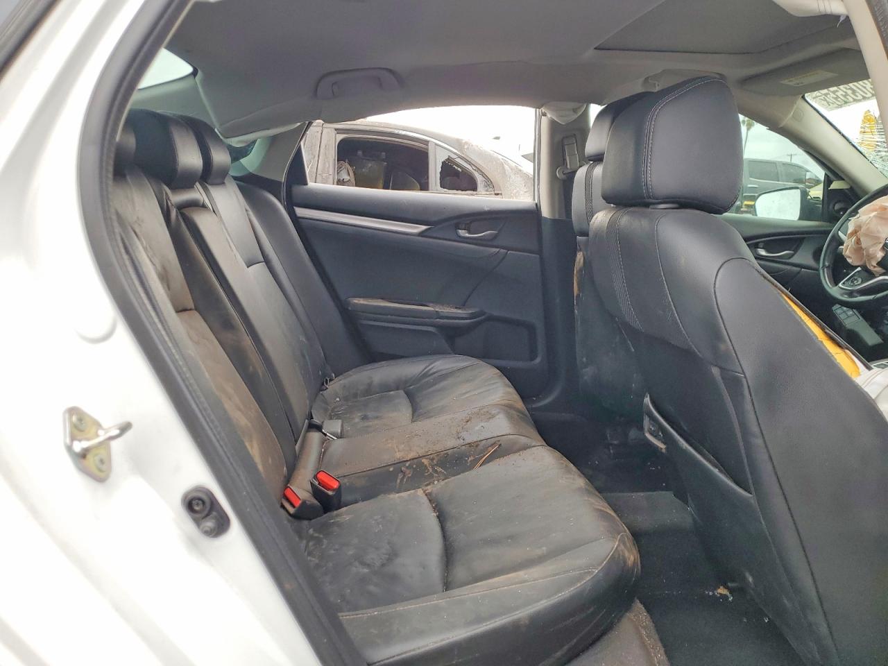 Honda Civic Touring