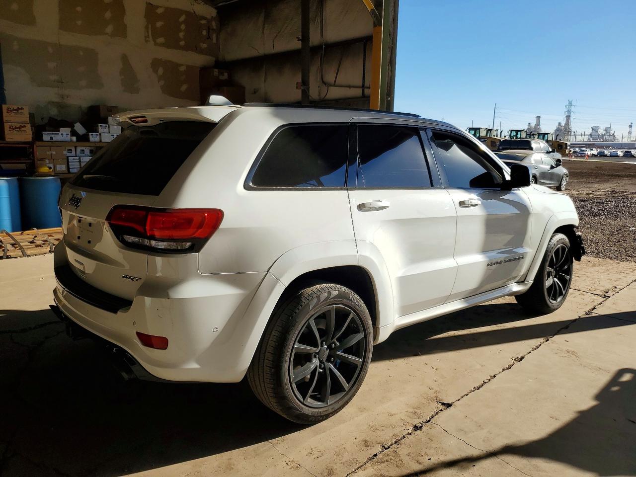Jeep Cherokee Srt-8