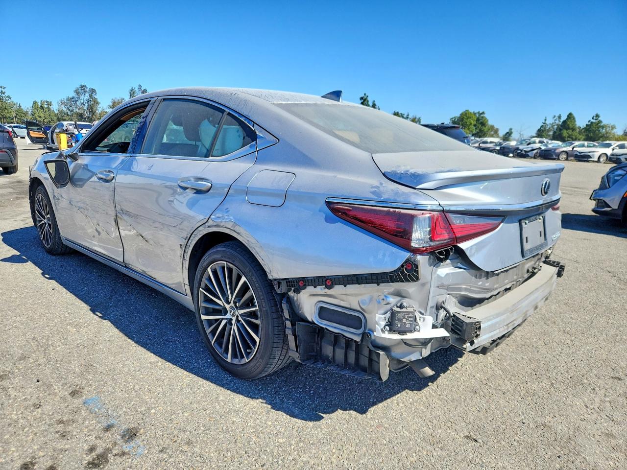 Lexus Es Base