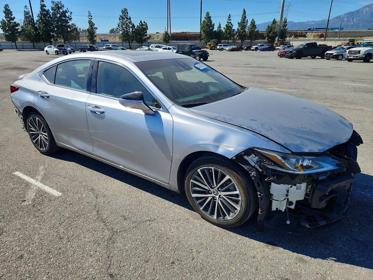 Lexus Es Base