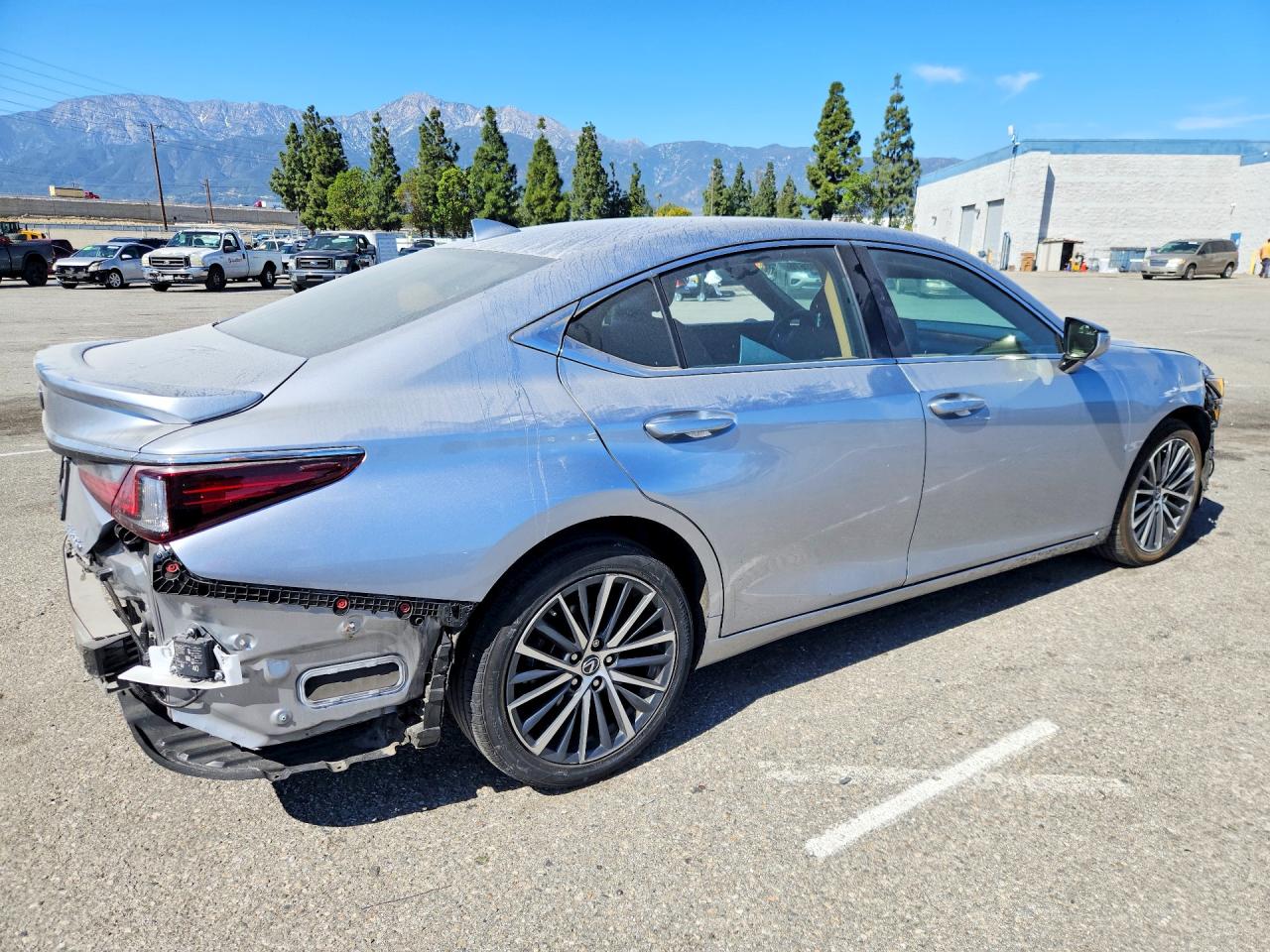 Lexus Es Base