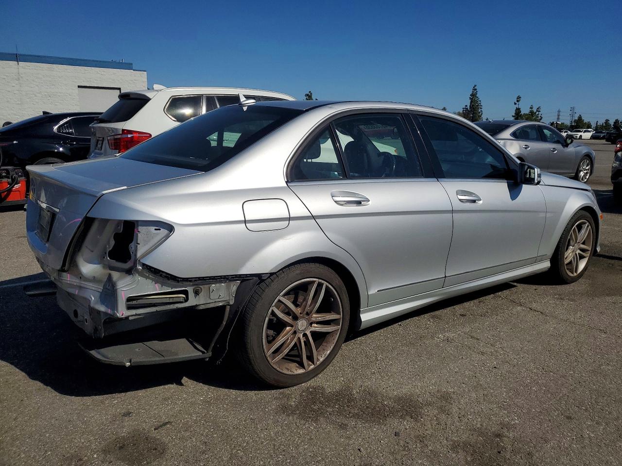 Mercedes-Benz C-Class 250