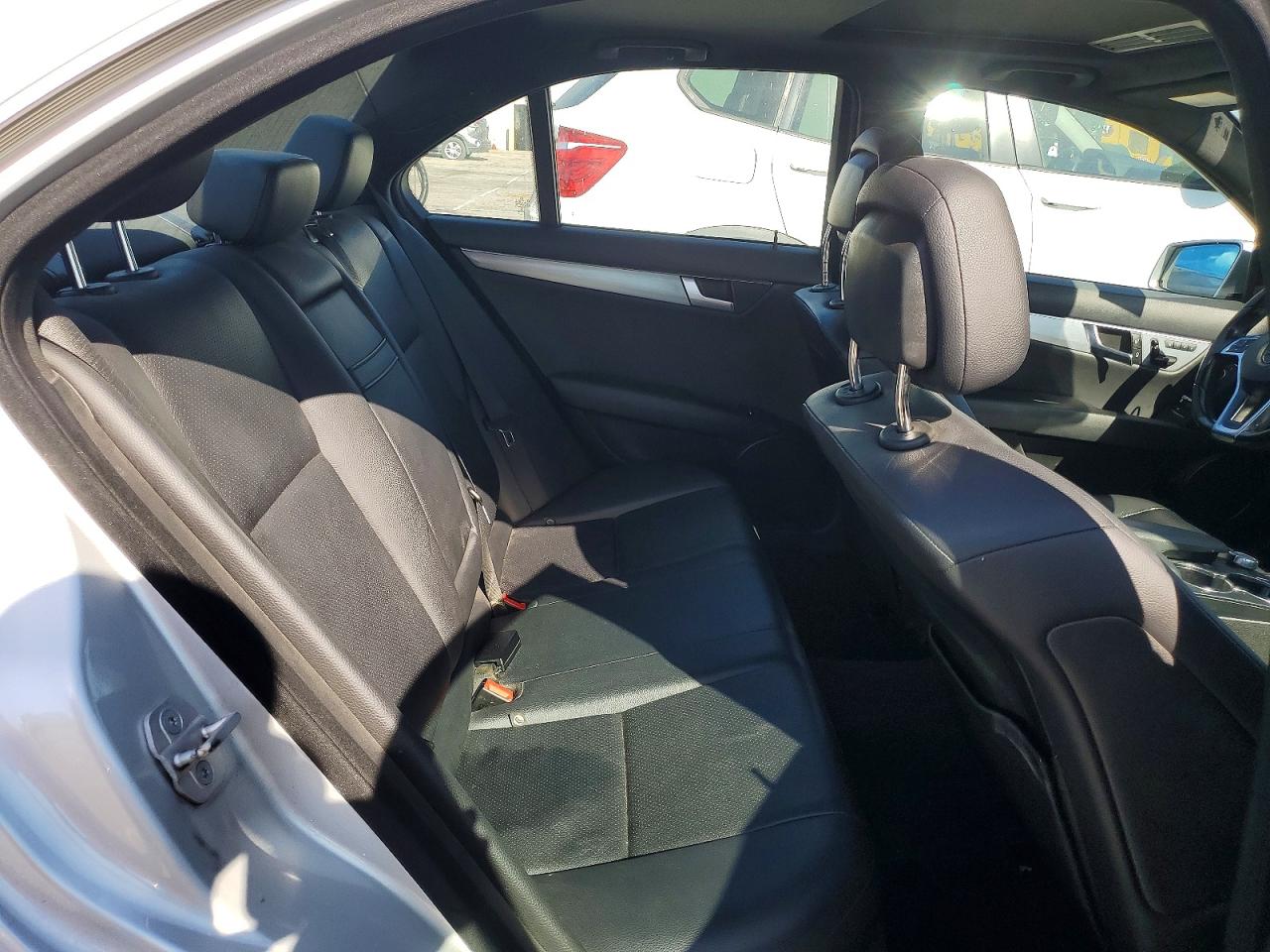 Mercedes-Benz C-Class 250
