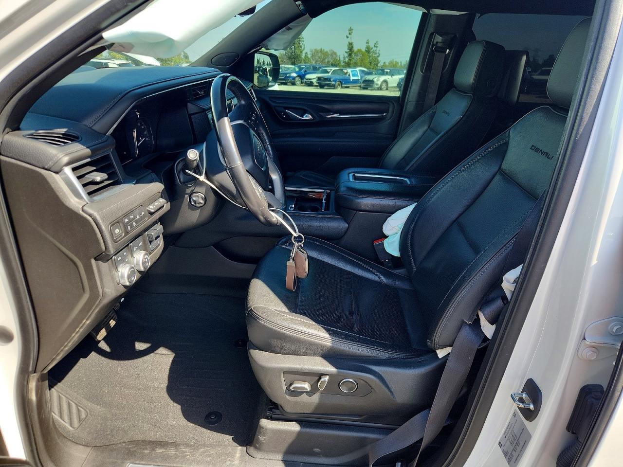 GMC Yukon Denali