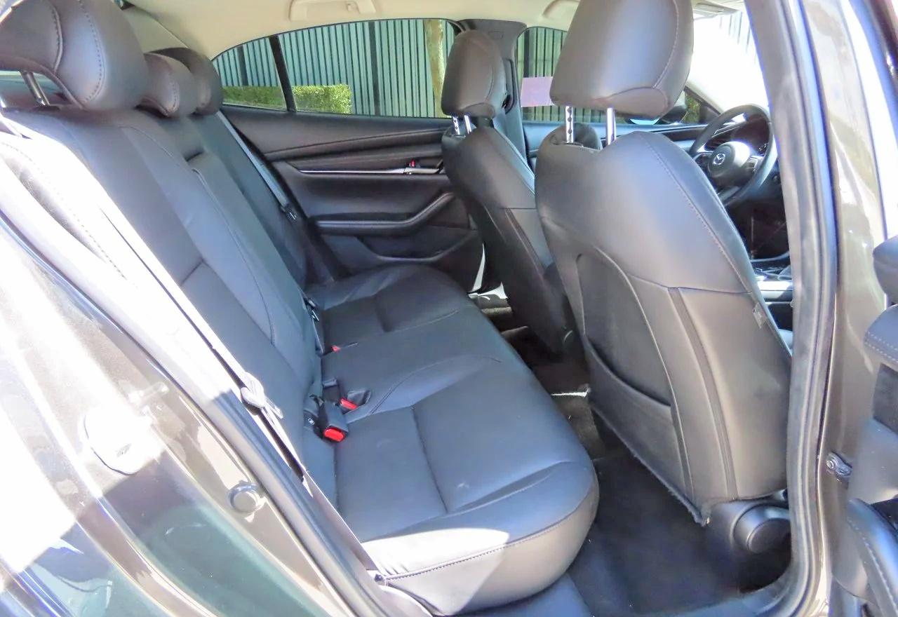 Mazda Mazda3 Select Sport