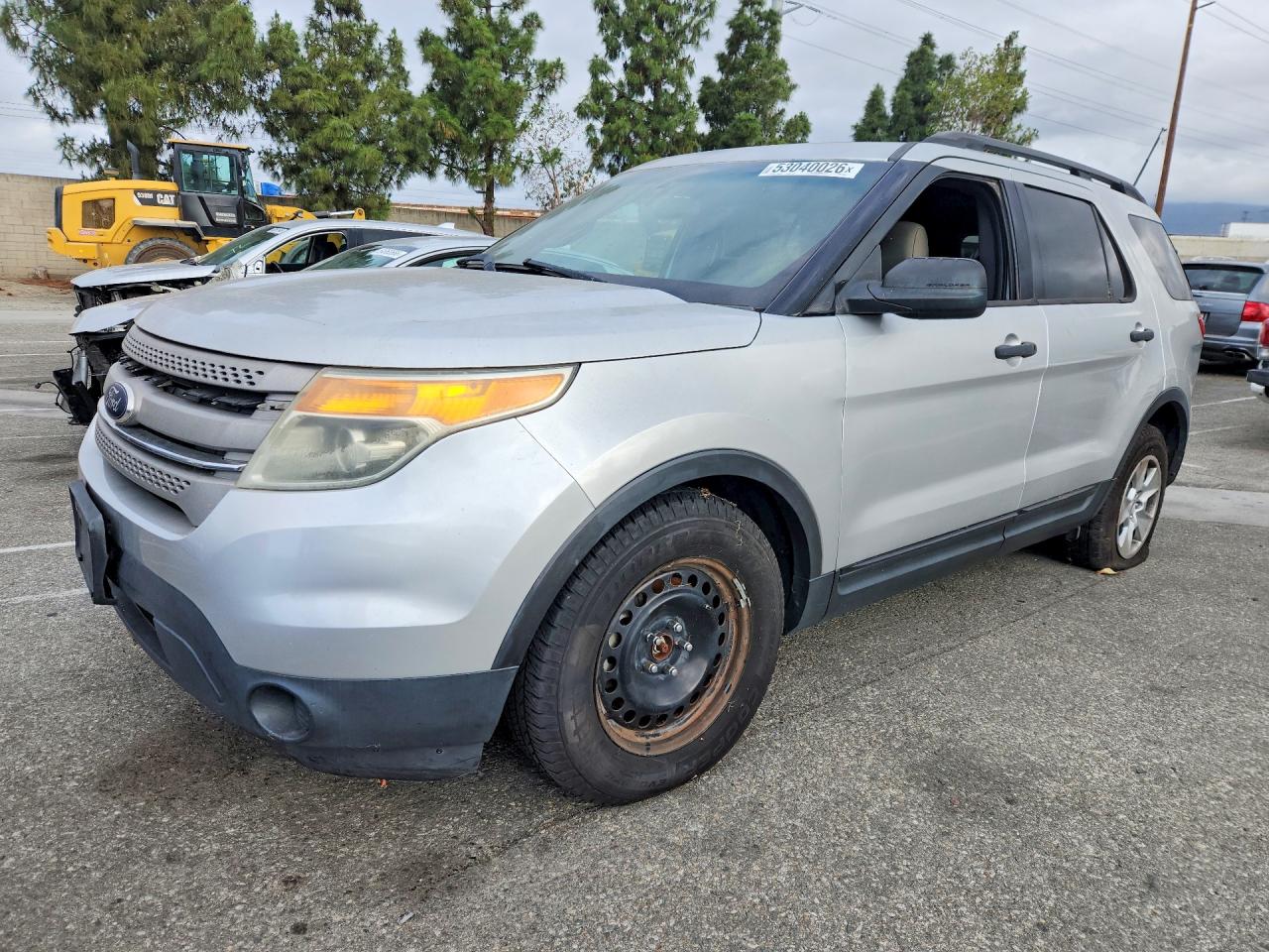 Salvage Ford Explorer Image