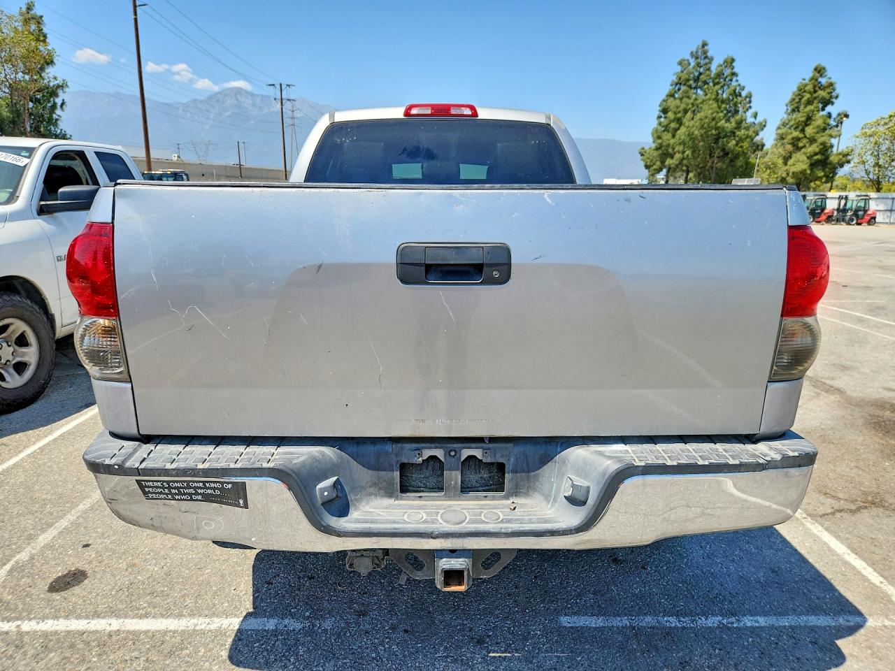 Toyota Tundra Double Cab Sr5