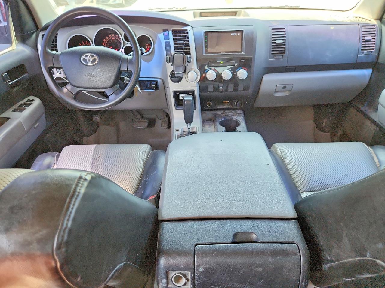 Toyota Tundra Double Cab Sr5