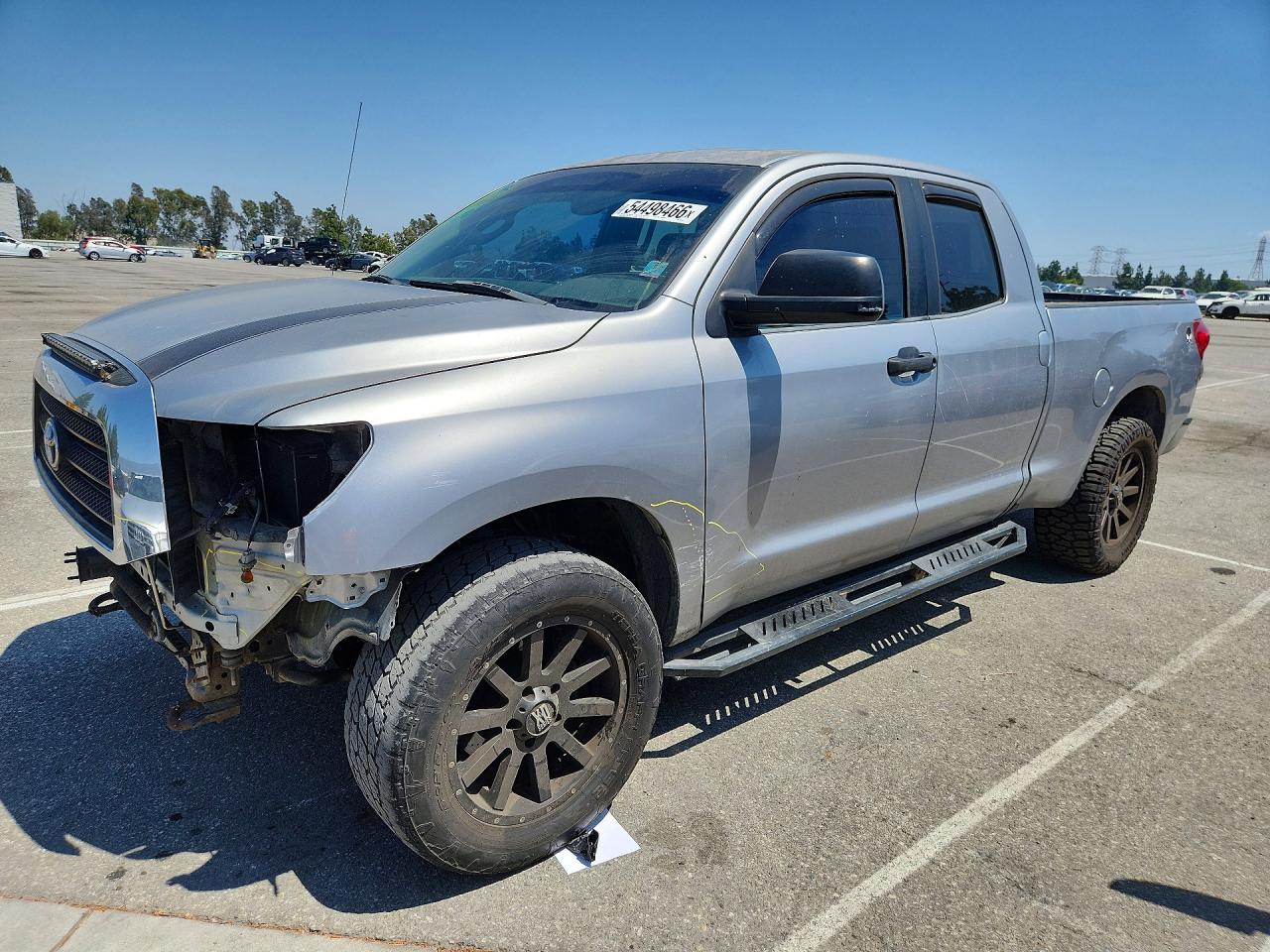 Salvage Toyota Tundra Image
