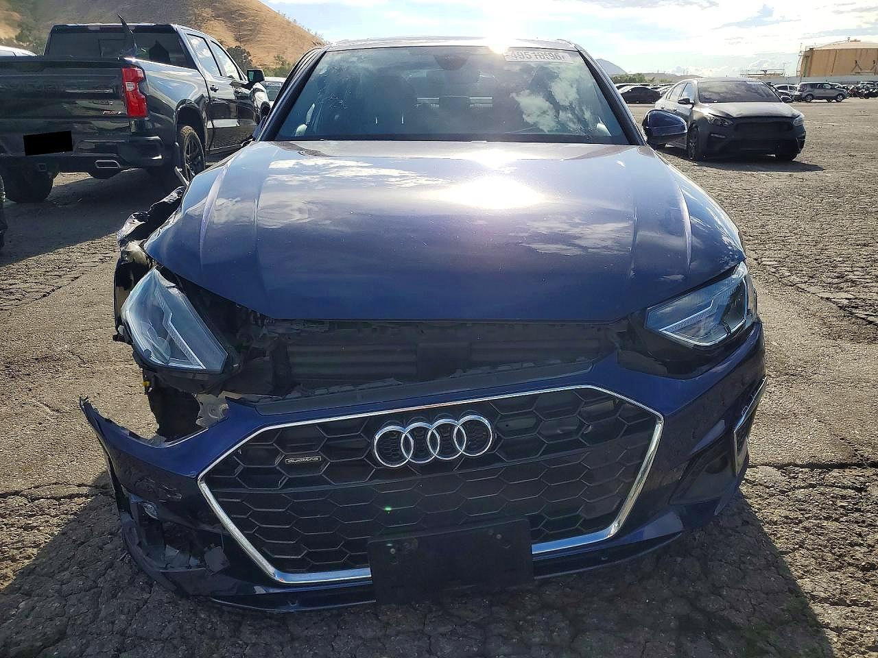 Audi A4 Premium 45