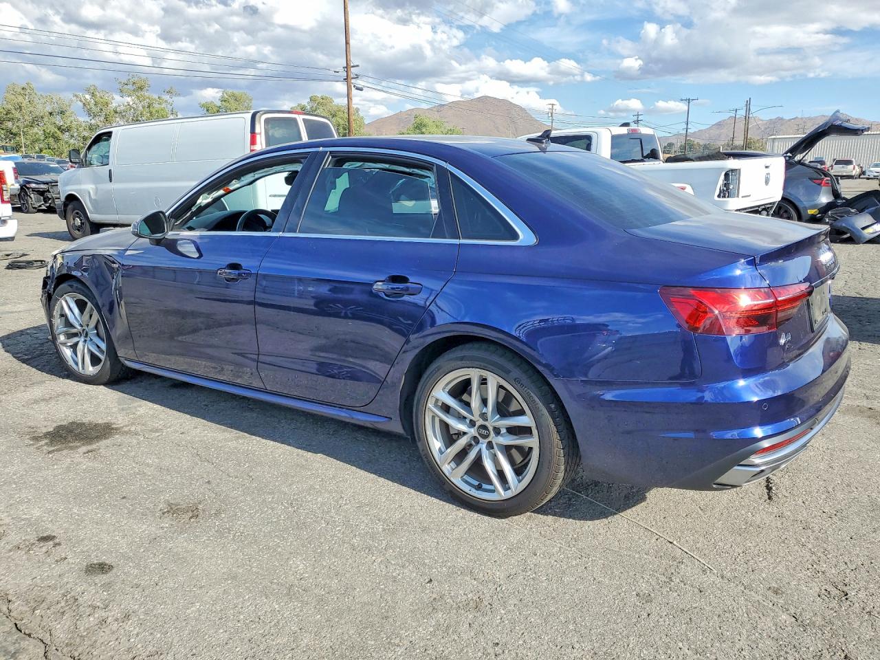 Audi A4 Premium 45