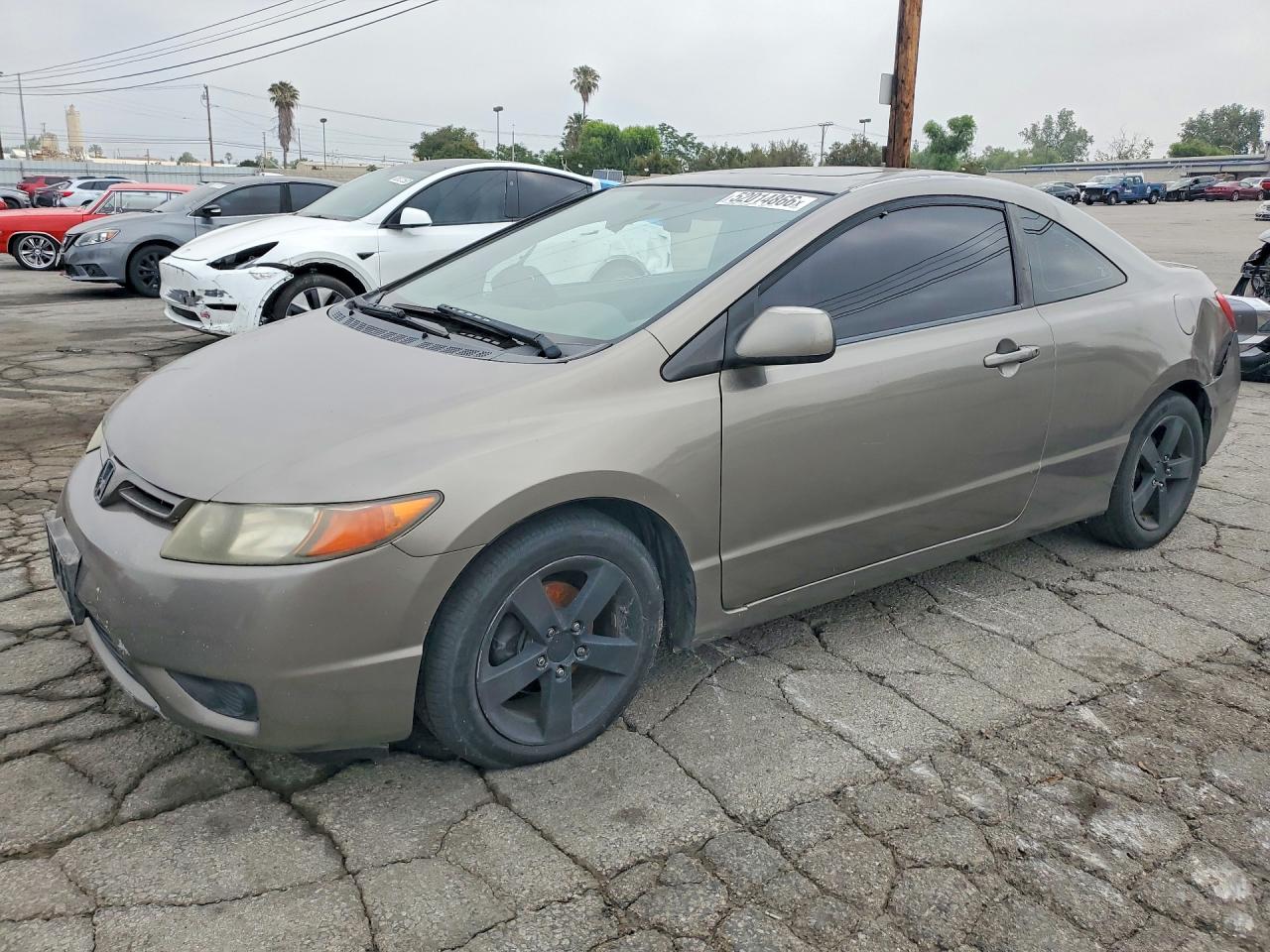 Salvage Honda Civic Image