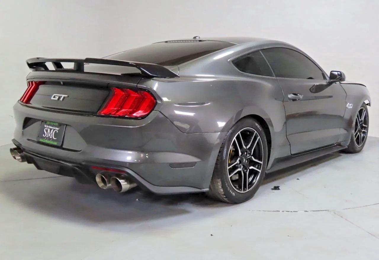 Ford Mustang Gt