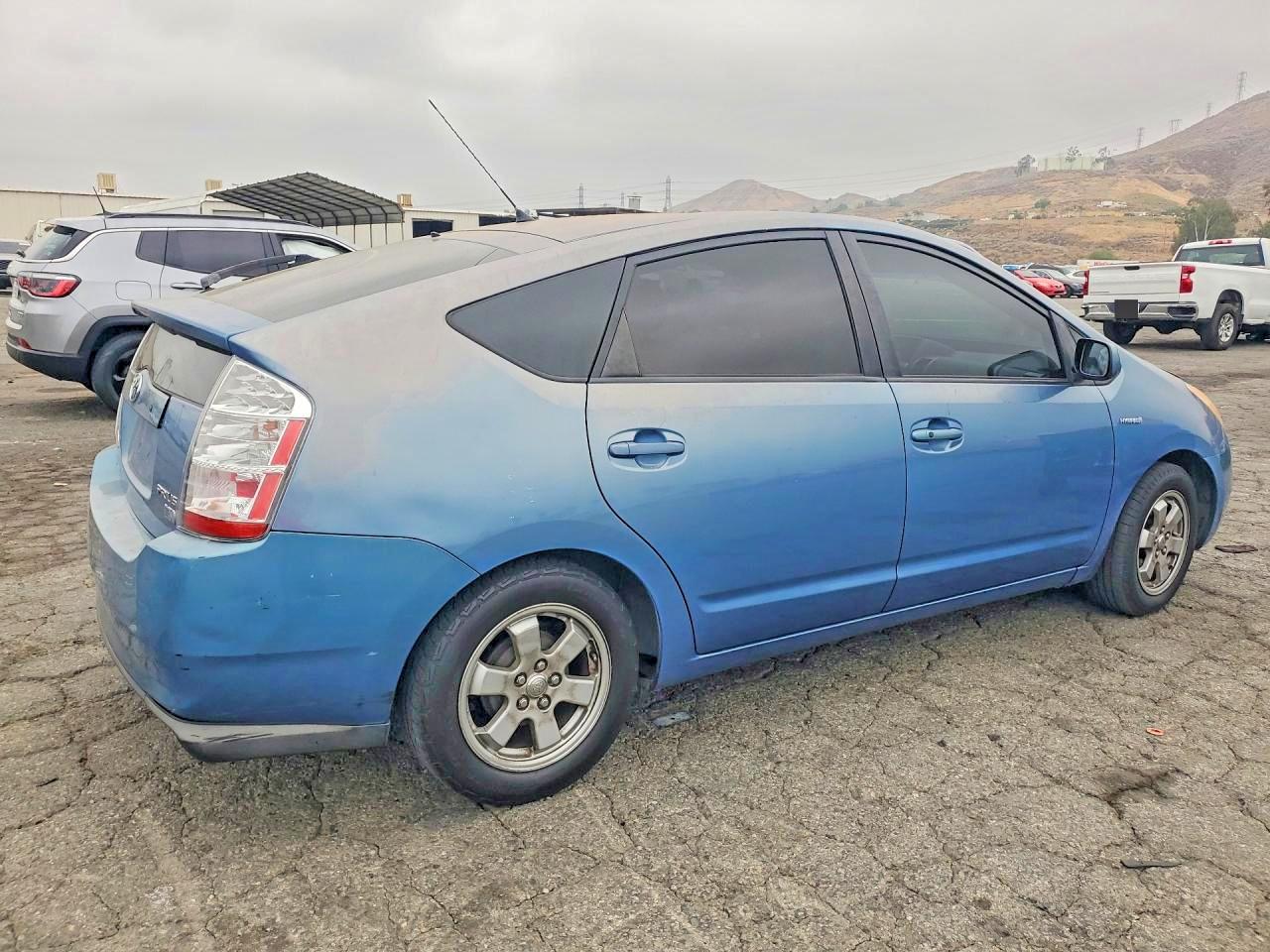 Toyota Prius Base