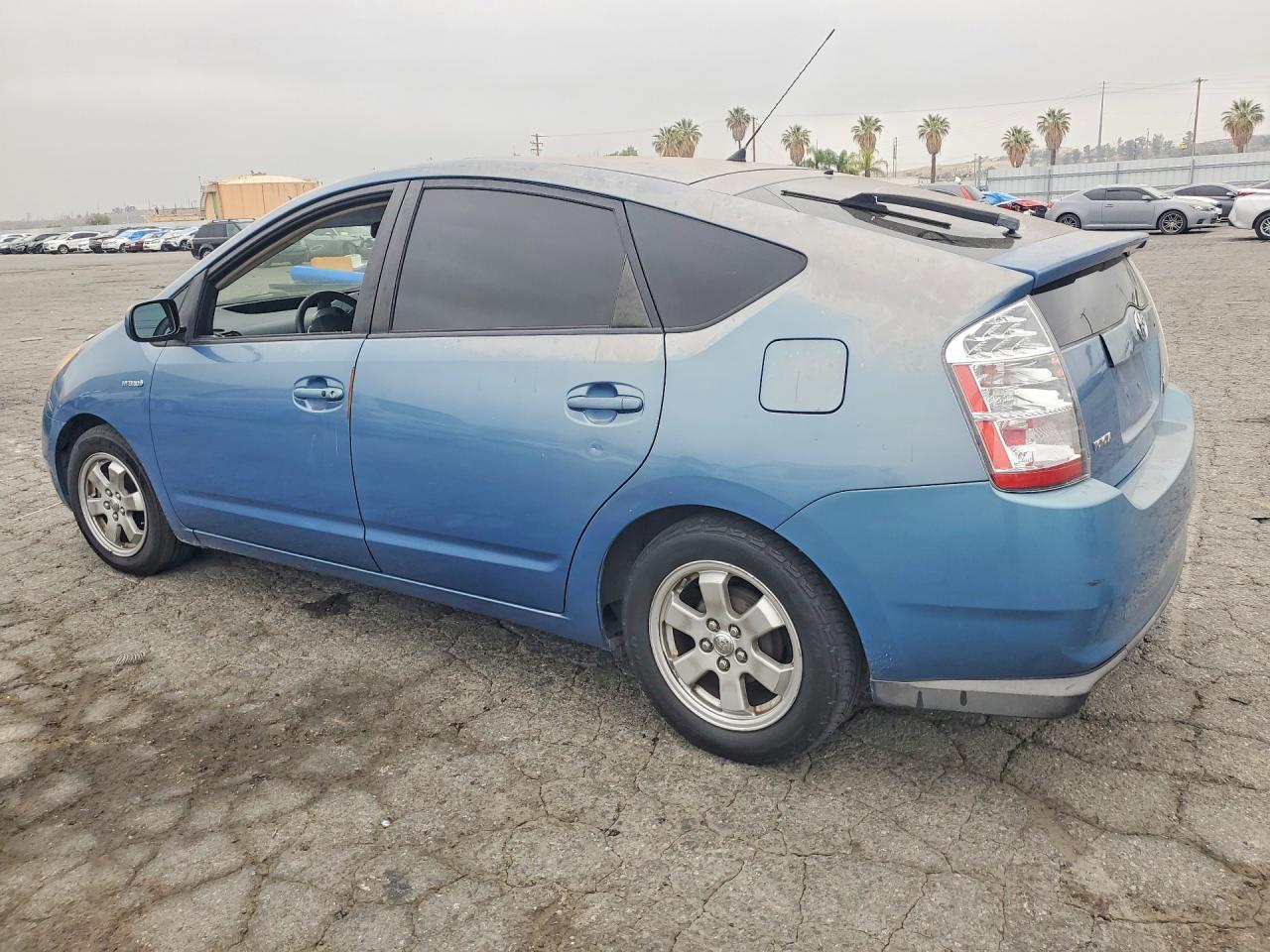 Toyota Prius Base
