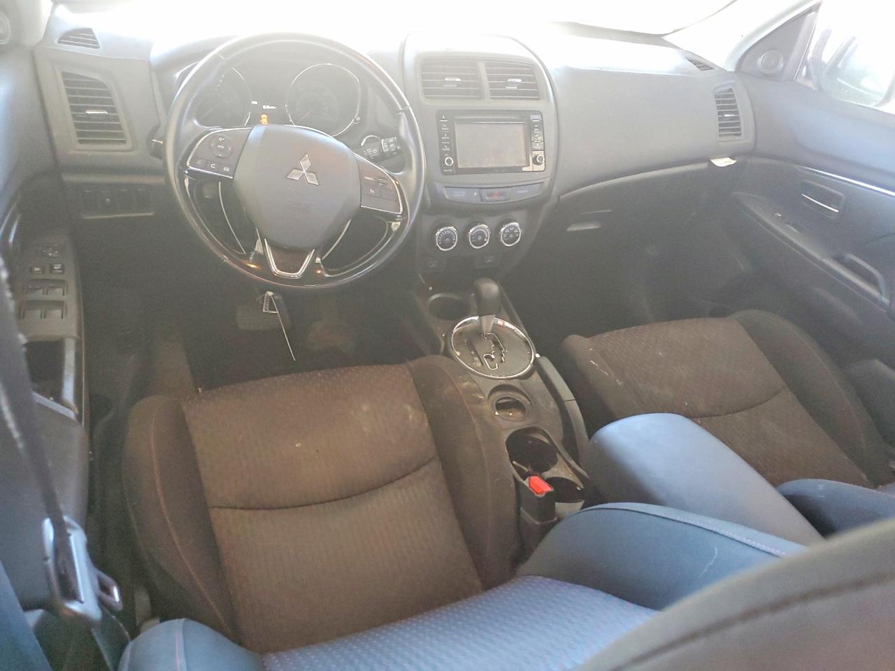 Mitsubishi Outlander Es