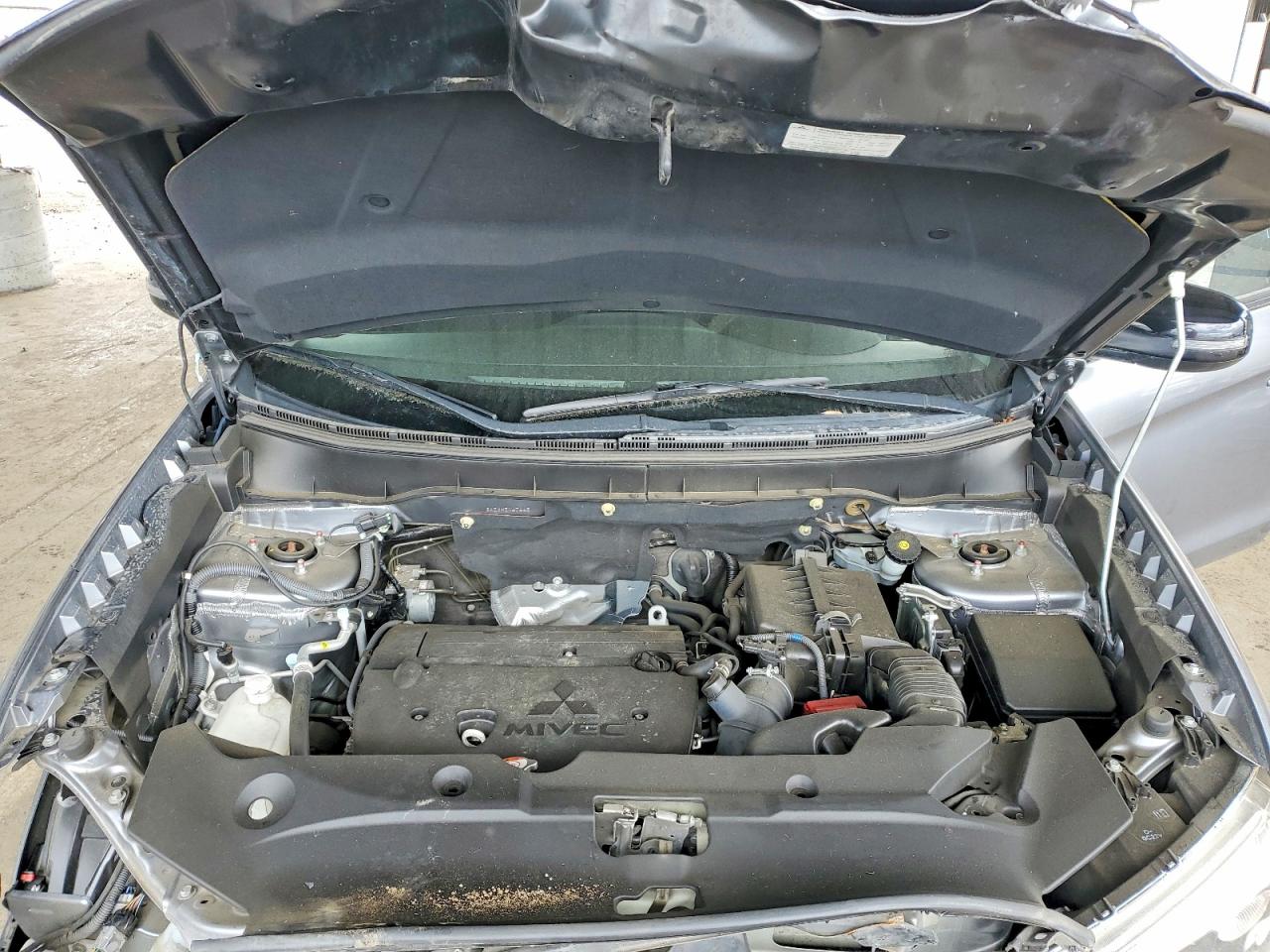 Mitsubishi Outlander Es