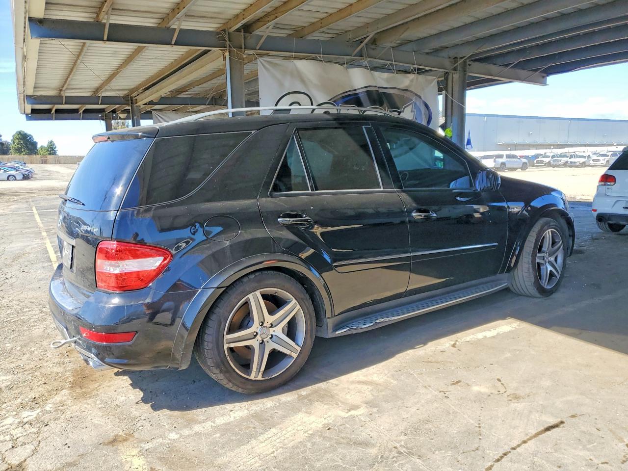 Mercedes-Benz M-Class 63 Amg
