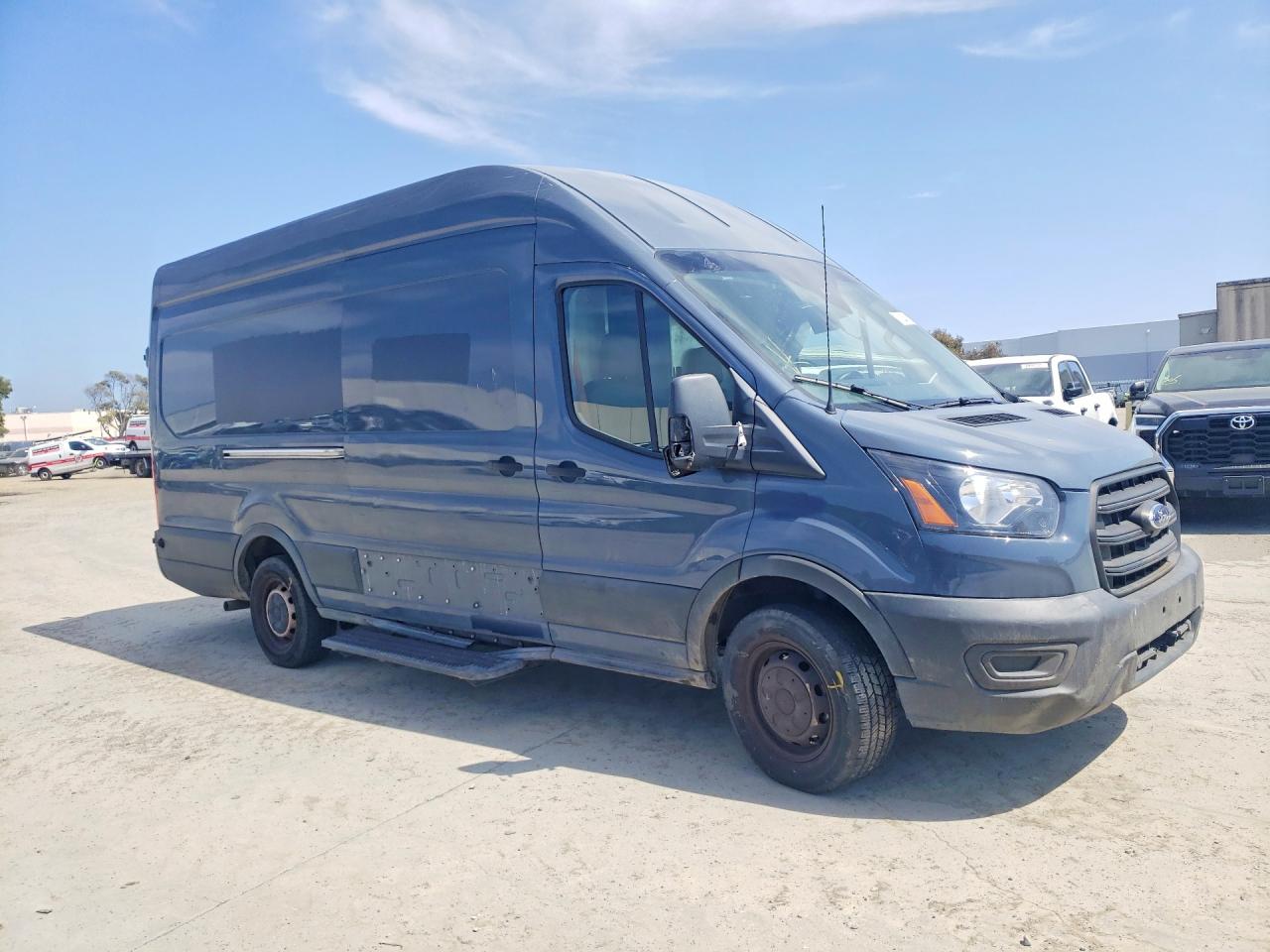 Ford Transit T-250