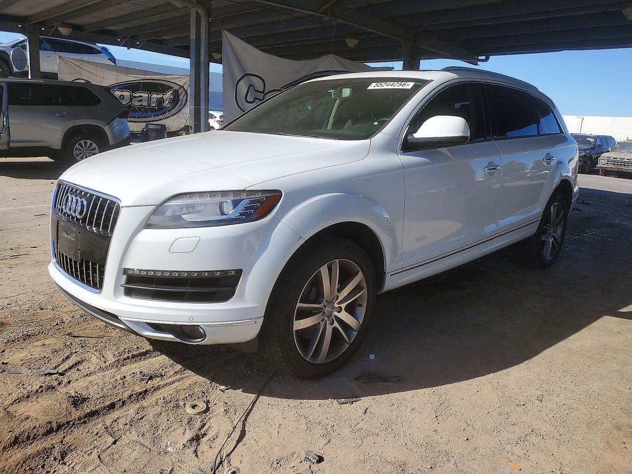 Salvage Audi Q7 Image