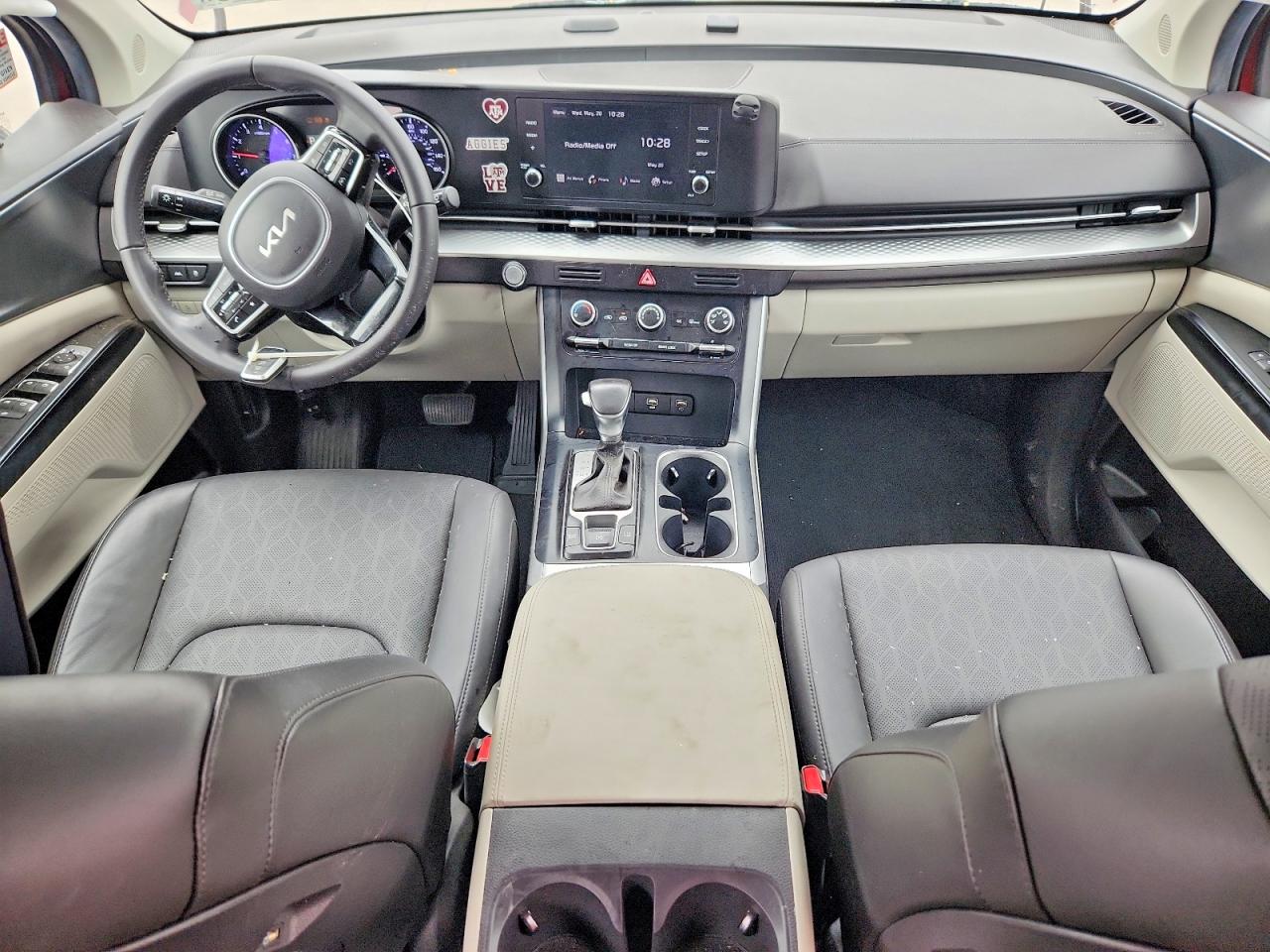 Kia Carnival Lx