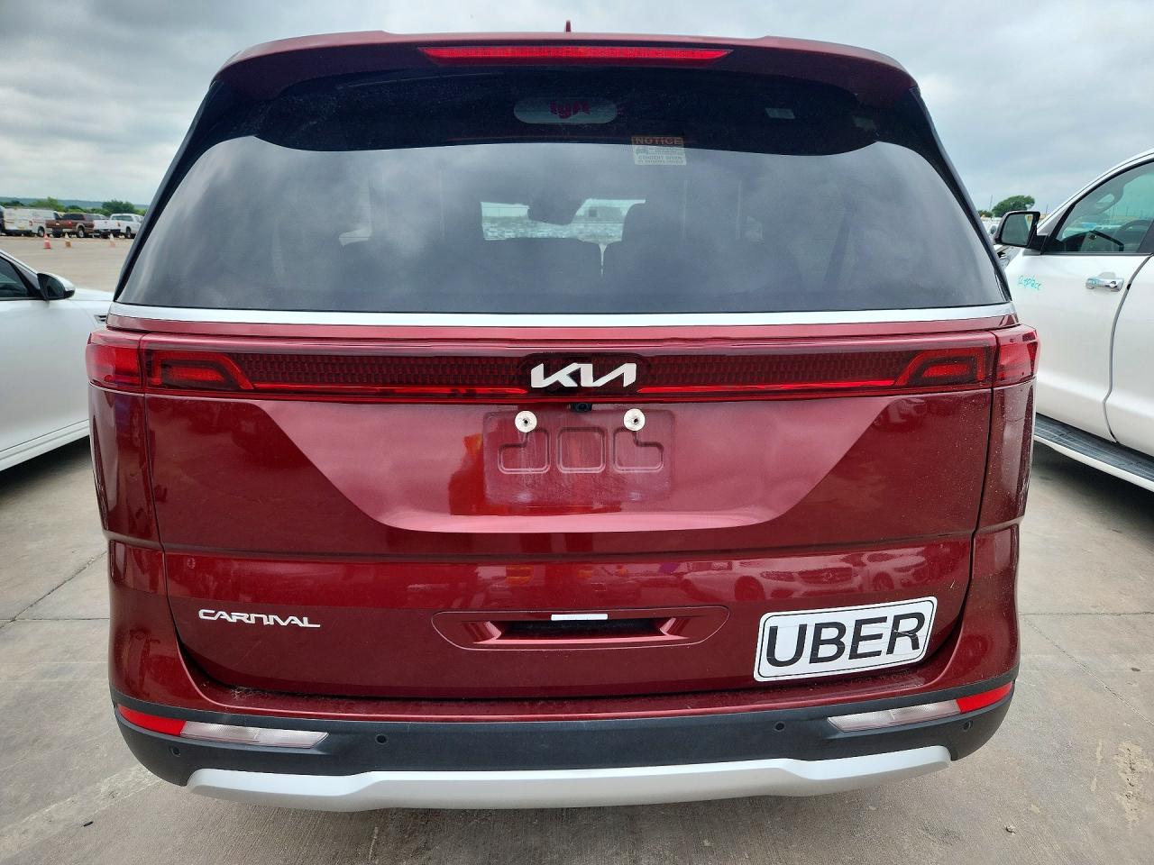 Kia Carnival Lx