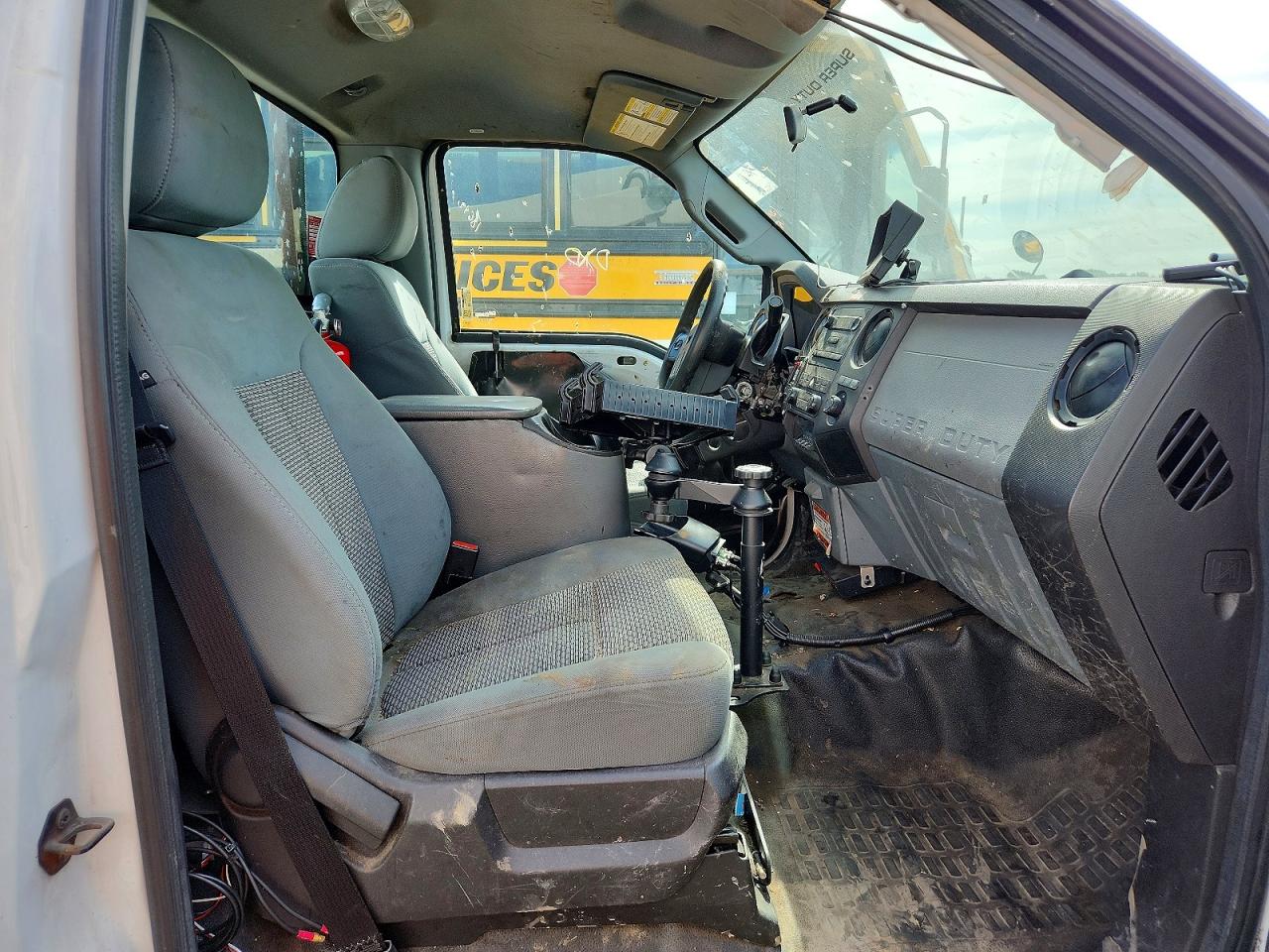 Ford F-450 Super Duty