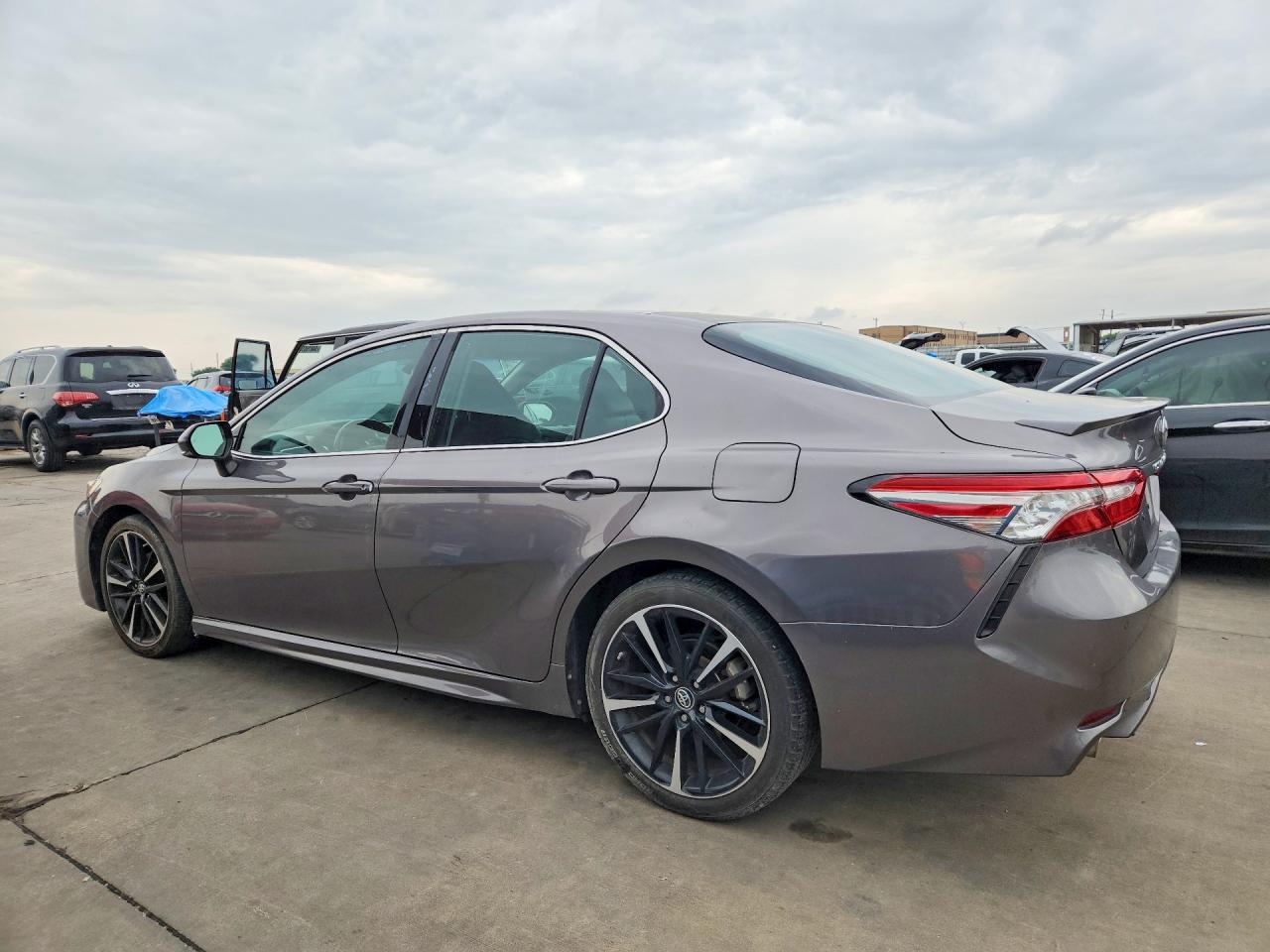 Toyota Camry Xse