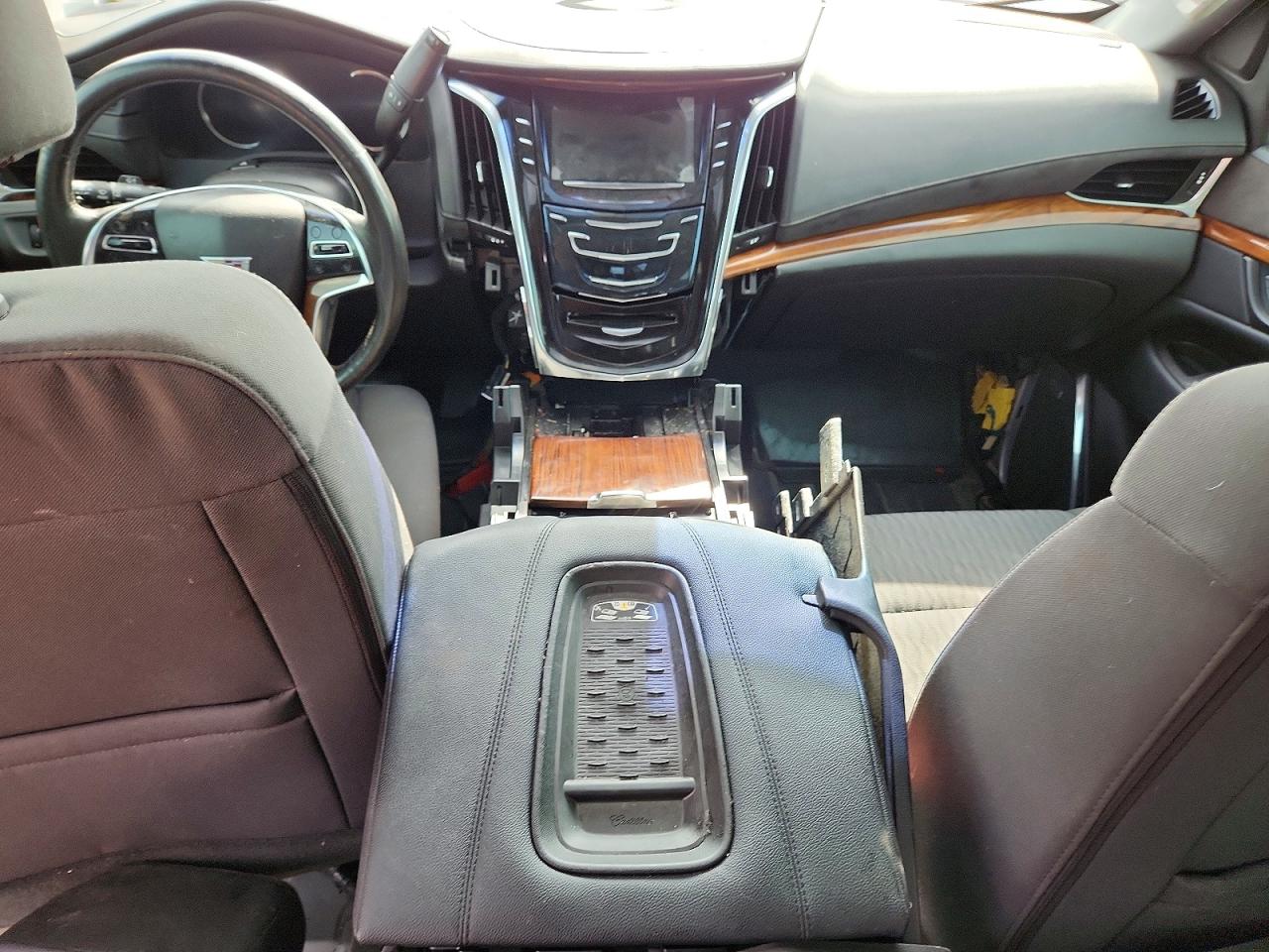 Cadillac Escalade Premium