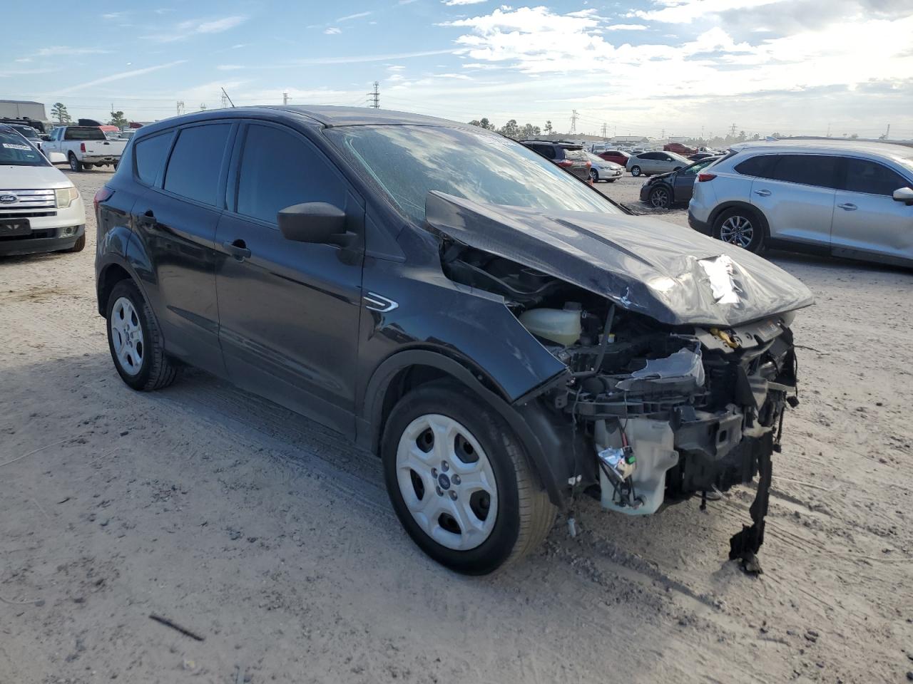 Ford Escape S