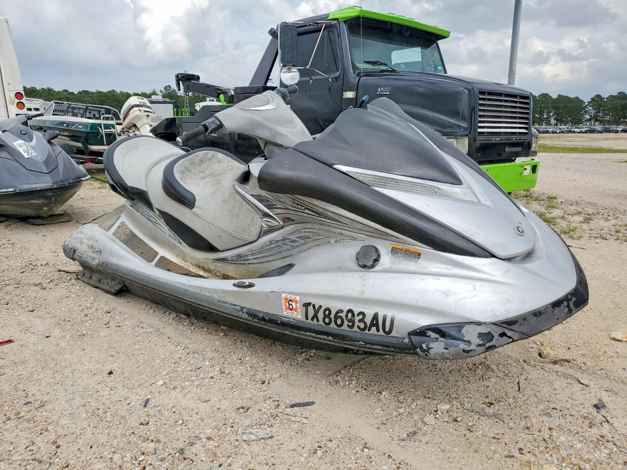 Salvage Yam Jet Ski Image