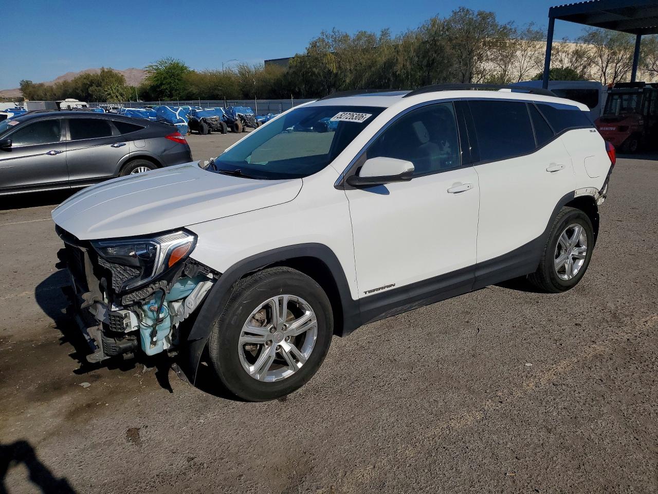 Salvage GMC Terrain Image