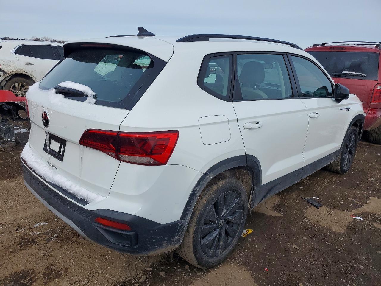 Volkswagen Taos S