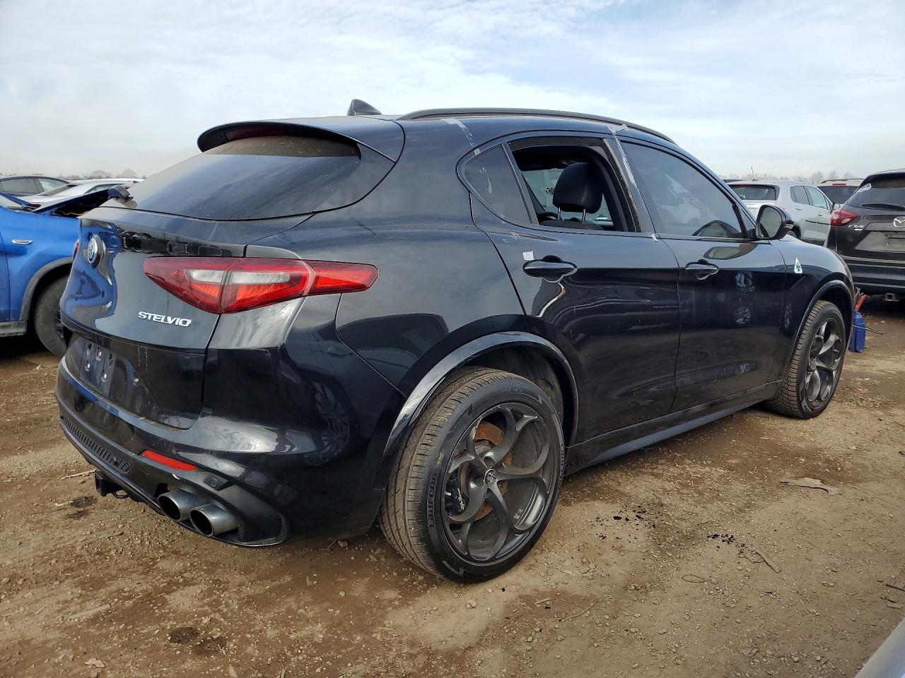 Alfa Romeo Stelvio Quadrifoglio