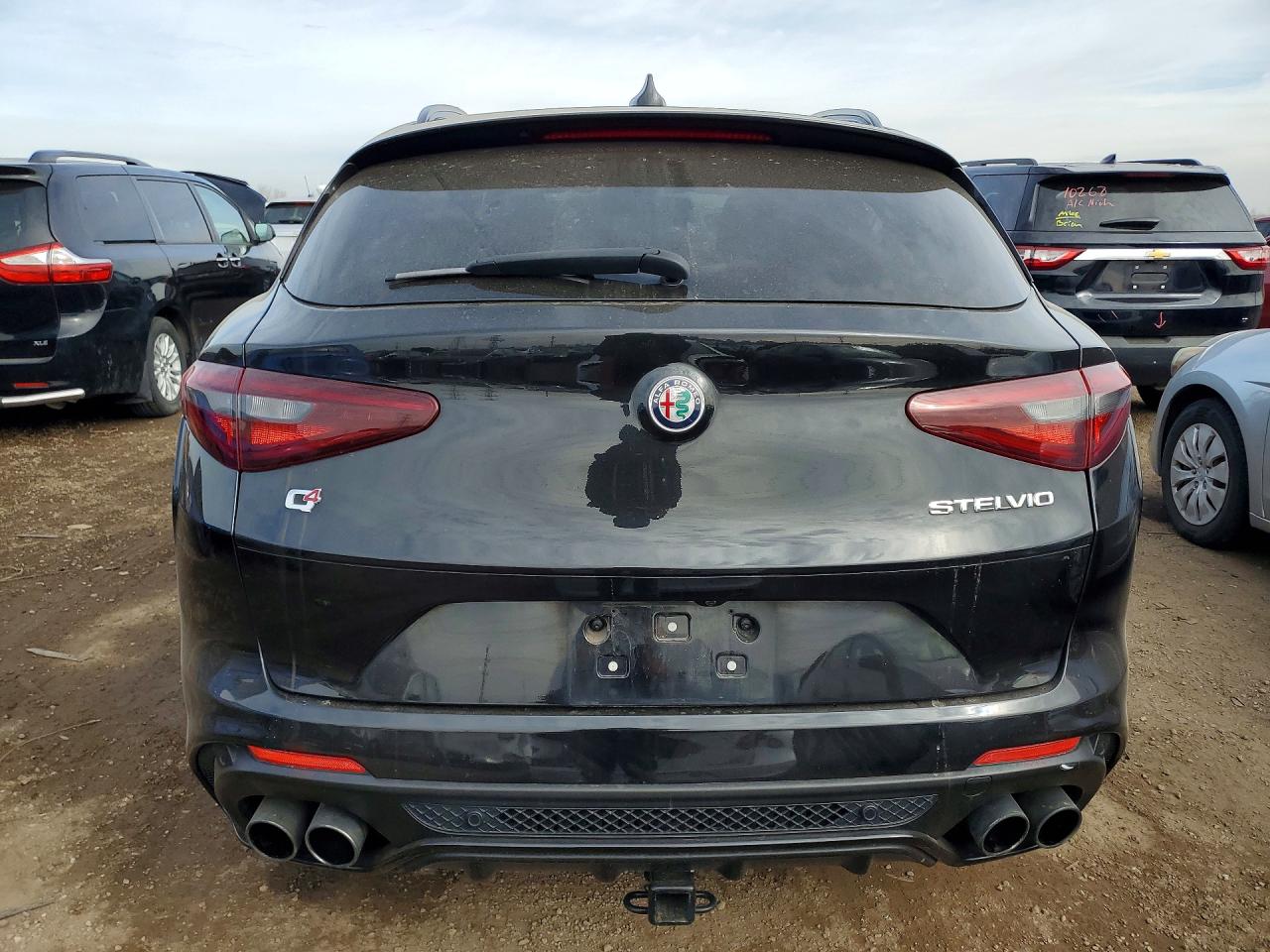 Alfa Romeo Stelvio Quadrifoglio
