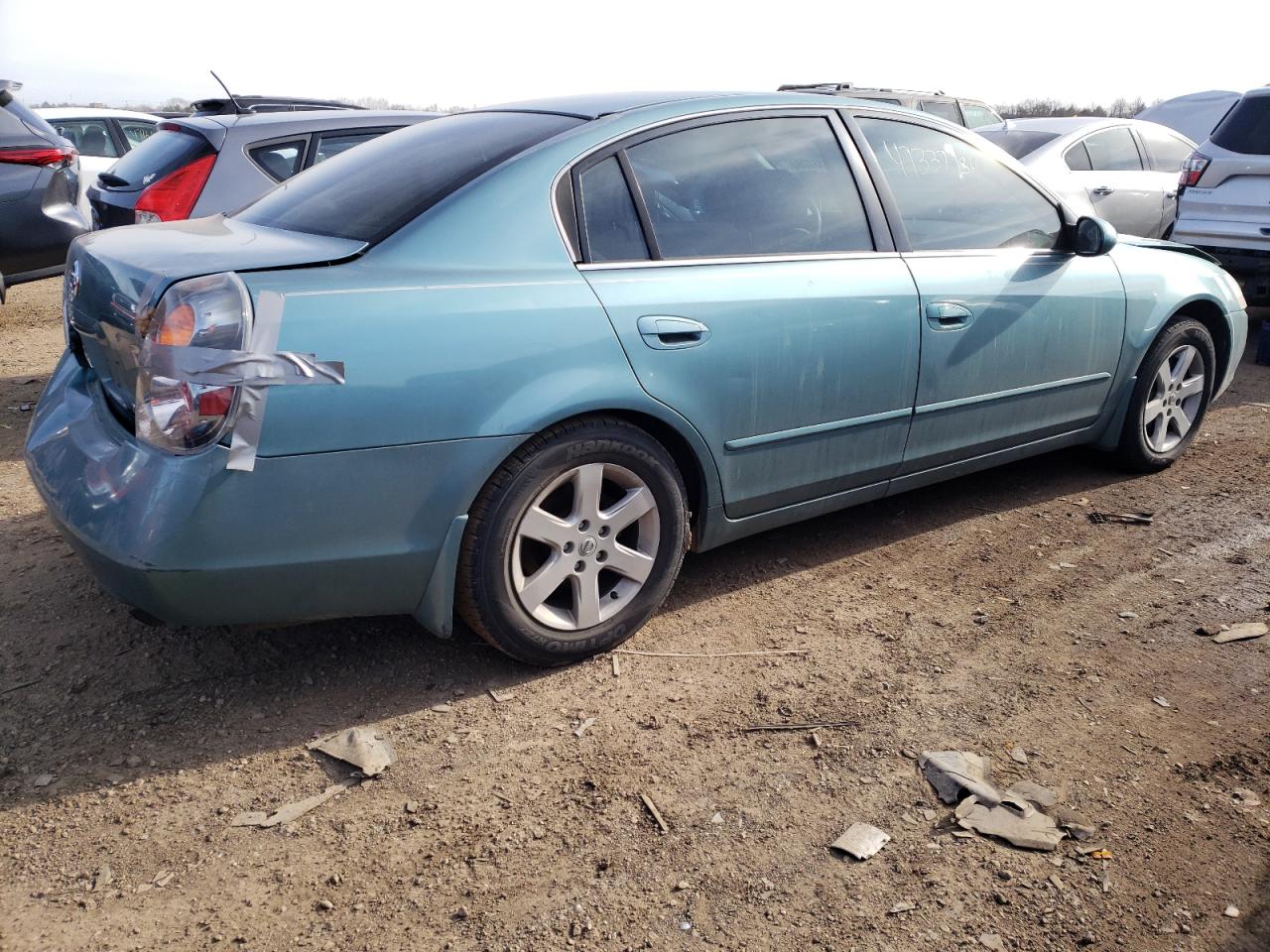 Nissan Altima Base