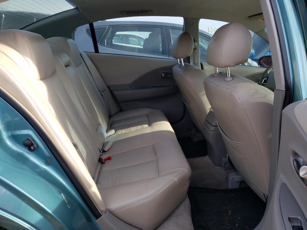 Nissan Altima Base