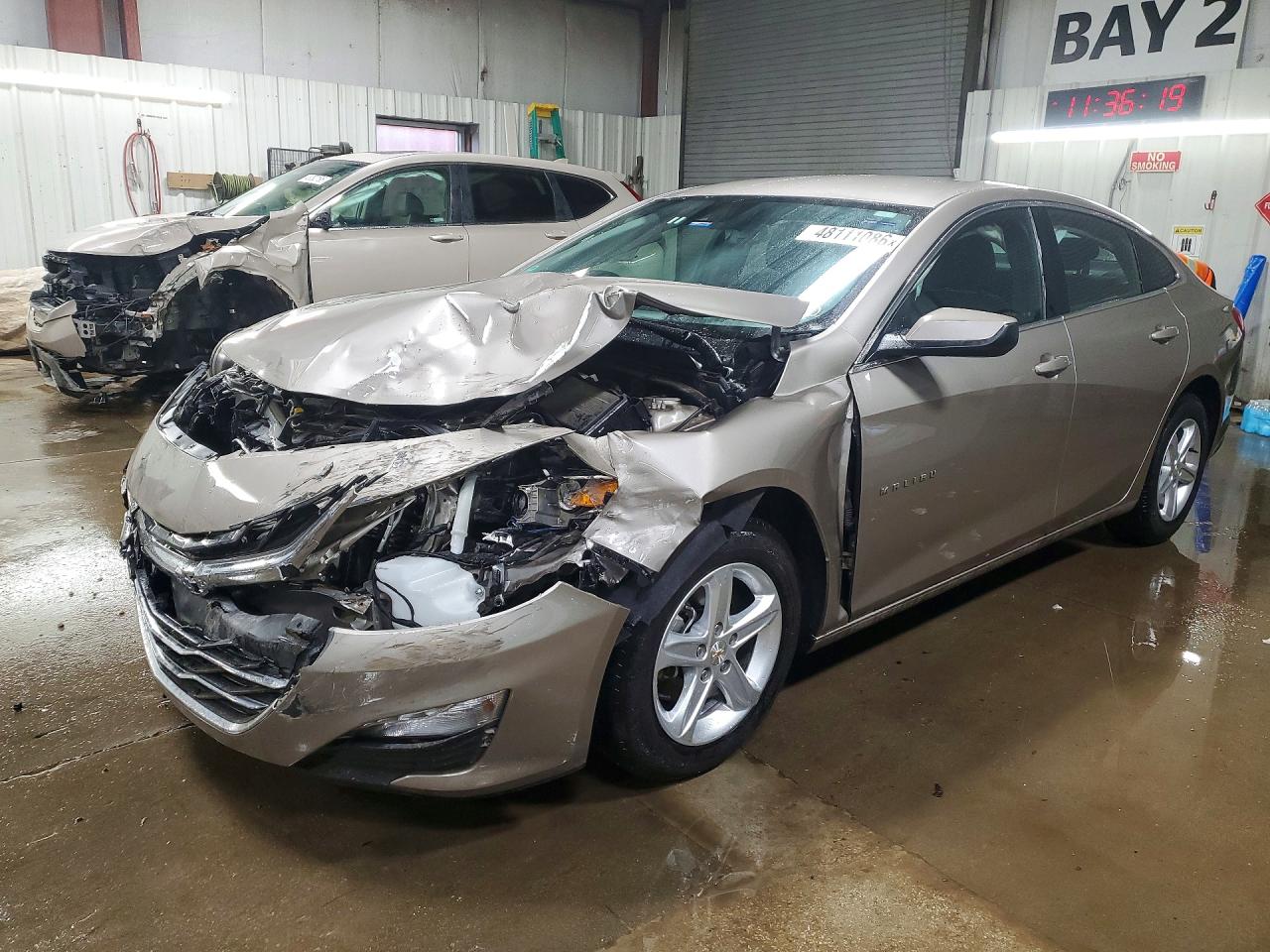 Salvage Chevrolet Malibu Image