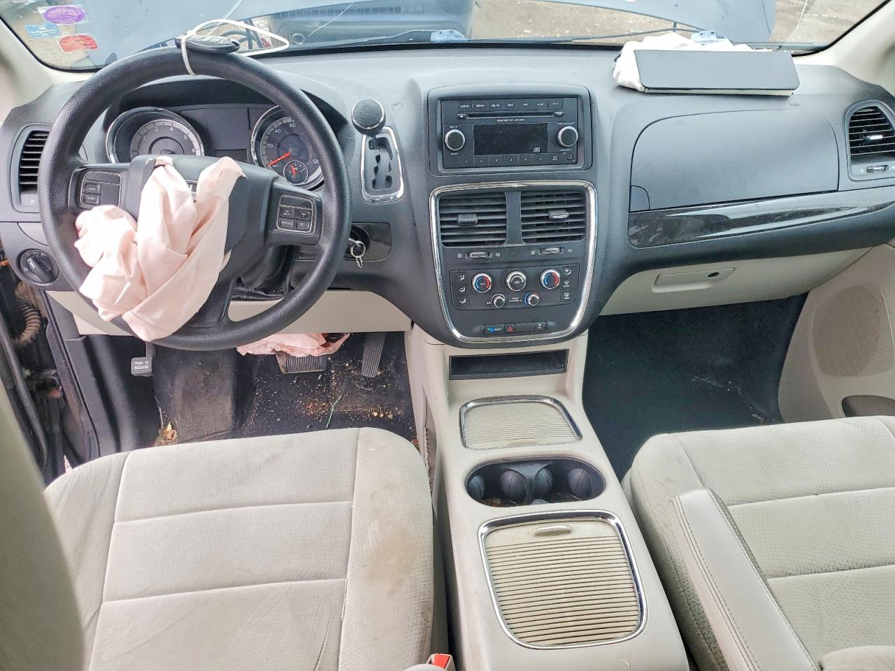Dodge Caravan Sxt