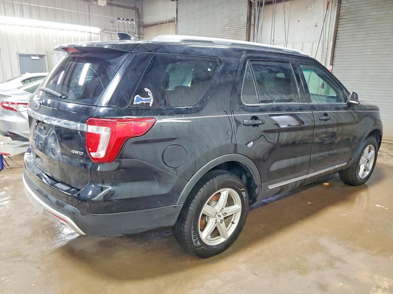 Ford Explorer Xlt