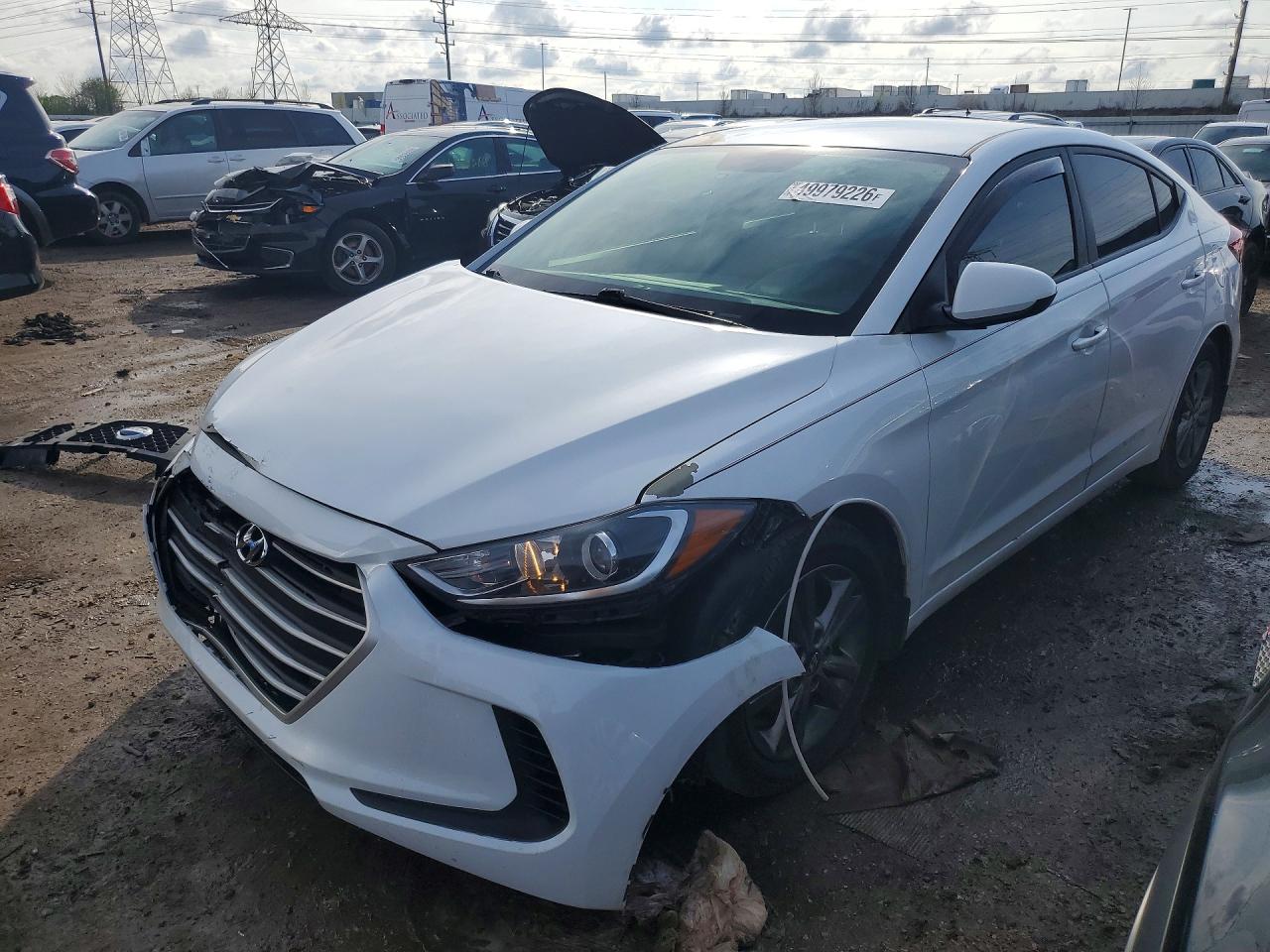 Salvage Hyundai ELANTRA Image