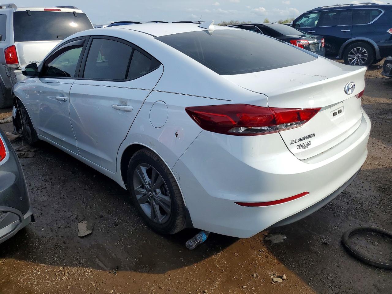 Hyundai ELANTRA Sel