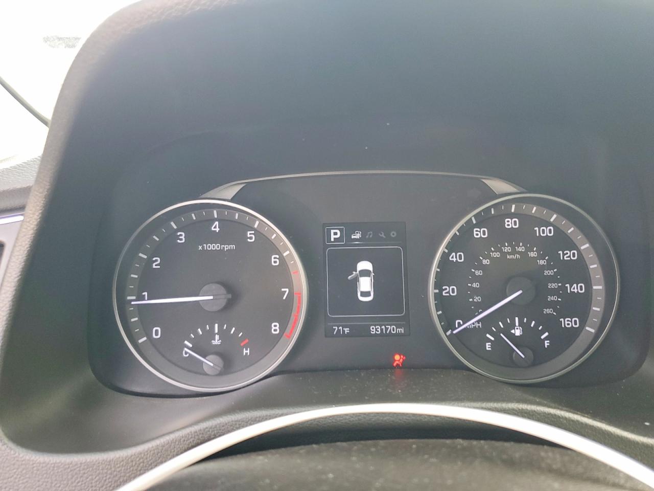 Hyundai ELANTRA Sel